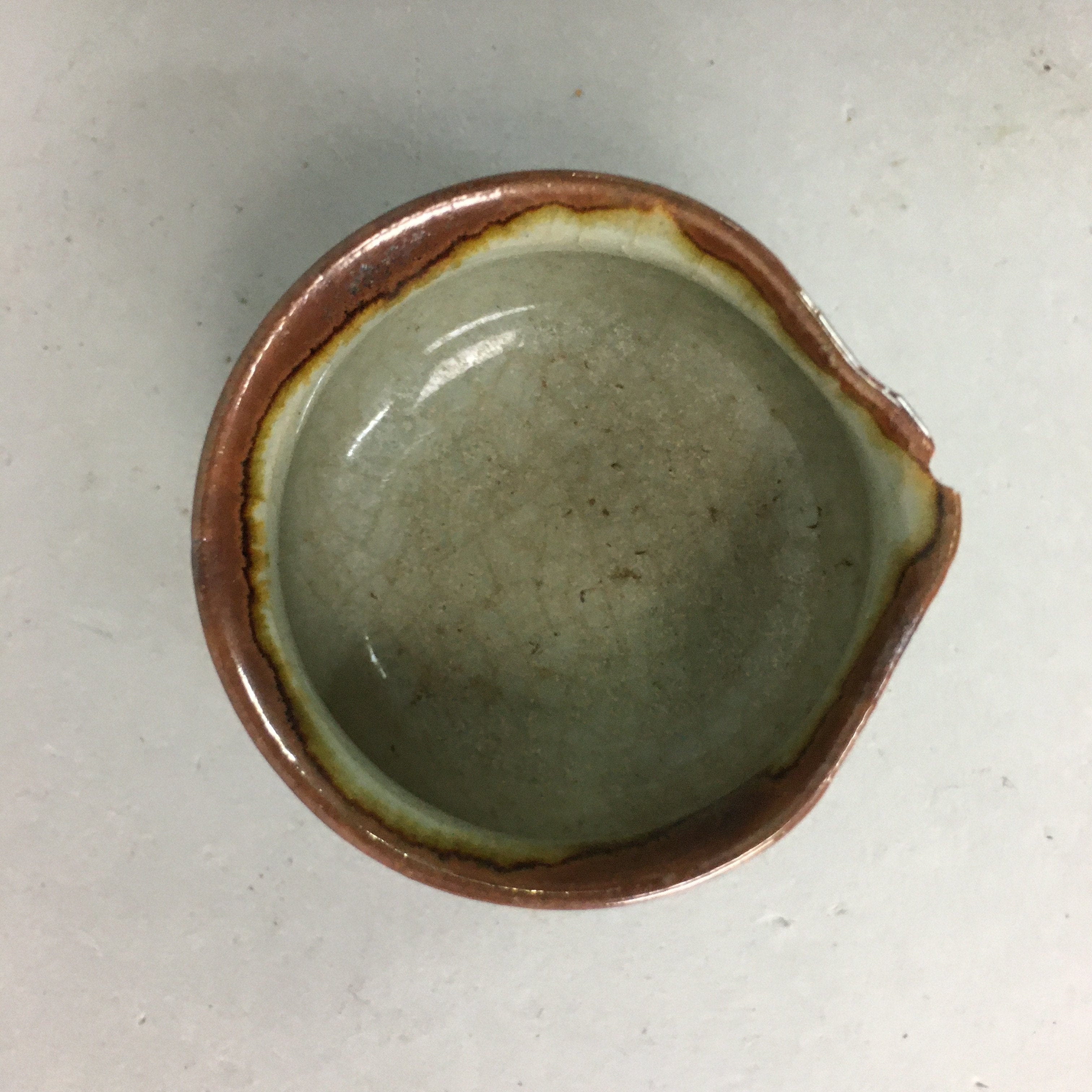 Japanese Ceramic Sake Cup Lipped Guinomi Sakazuki Vtg Pottery Gray GU728