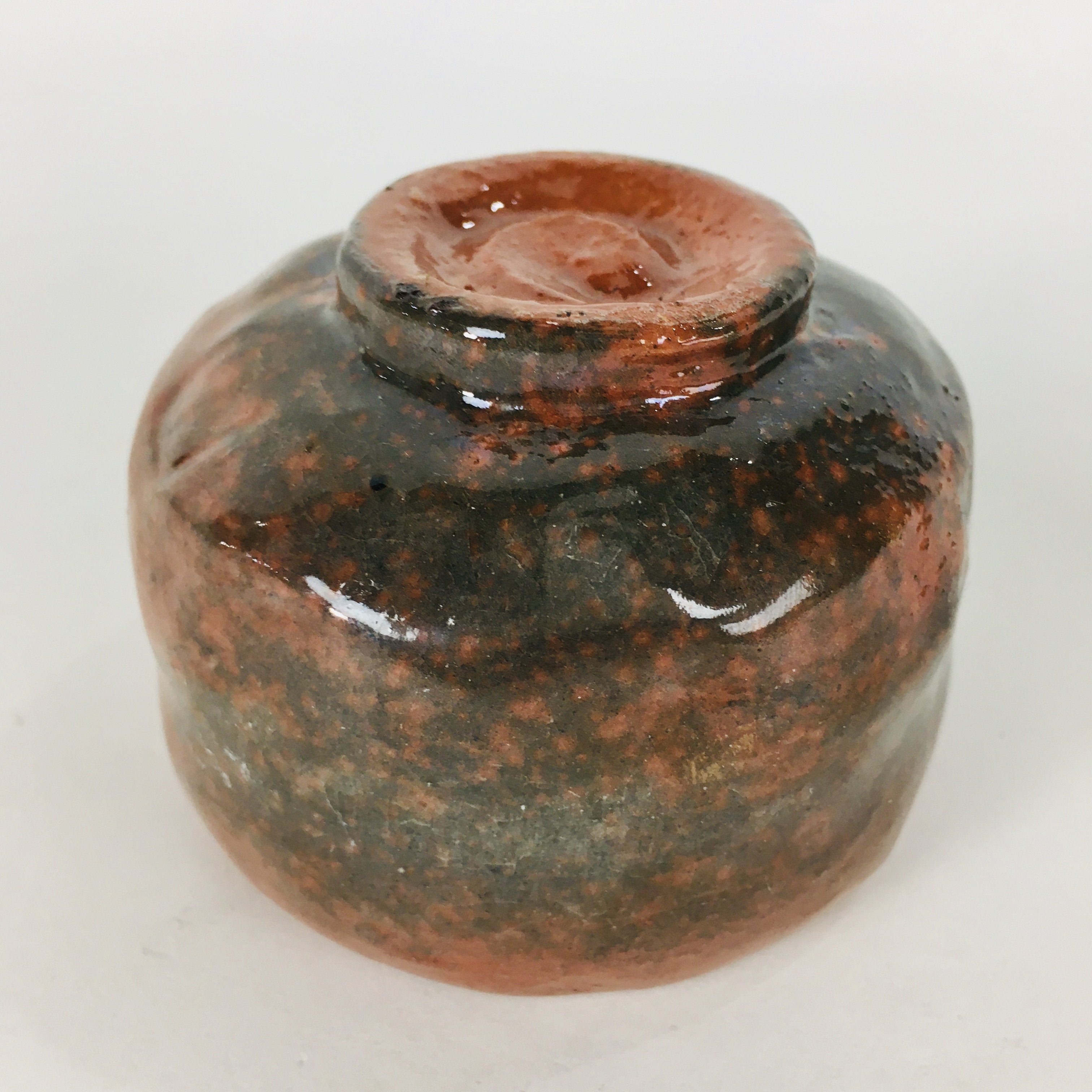 Japanese Ceramic Sake Cup Mino Ware Vtg Guinomi Ochoko Akaguro Glaze GU902
