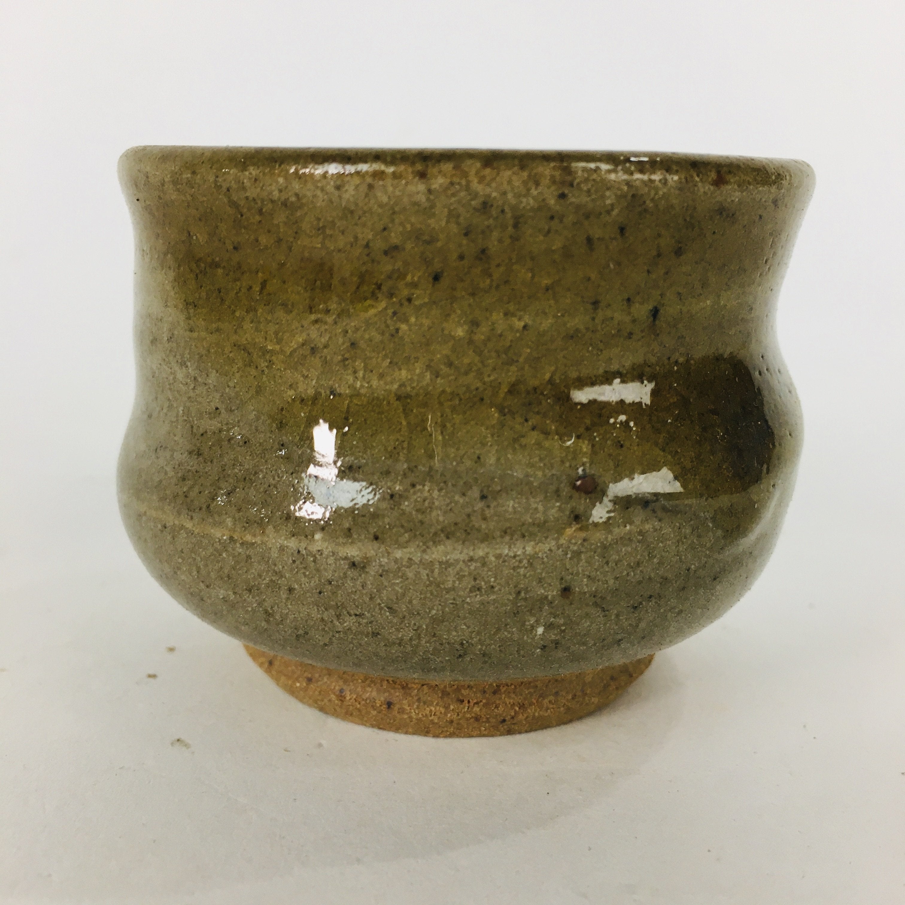 Japanese Ceramic Sake Cup Mino Ware Vtg Guinomi Ochoko Green Glaze GU904