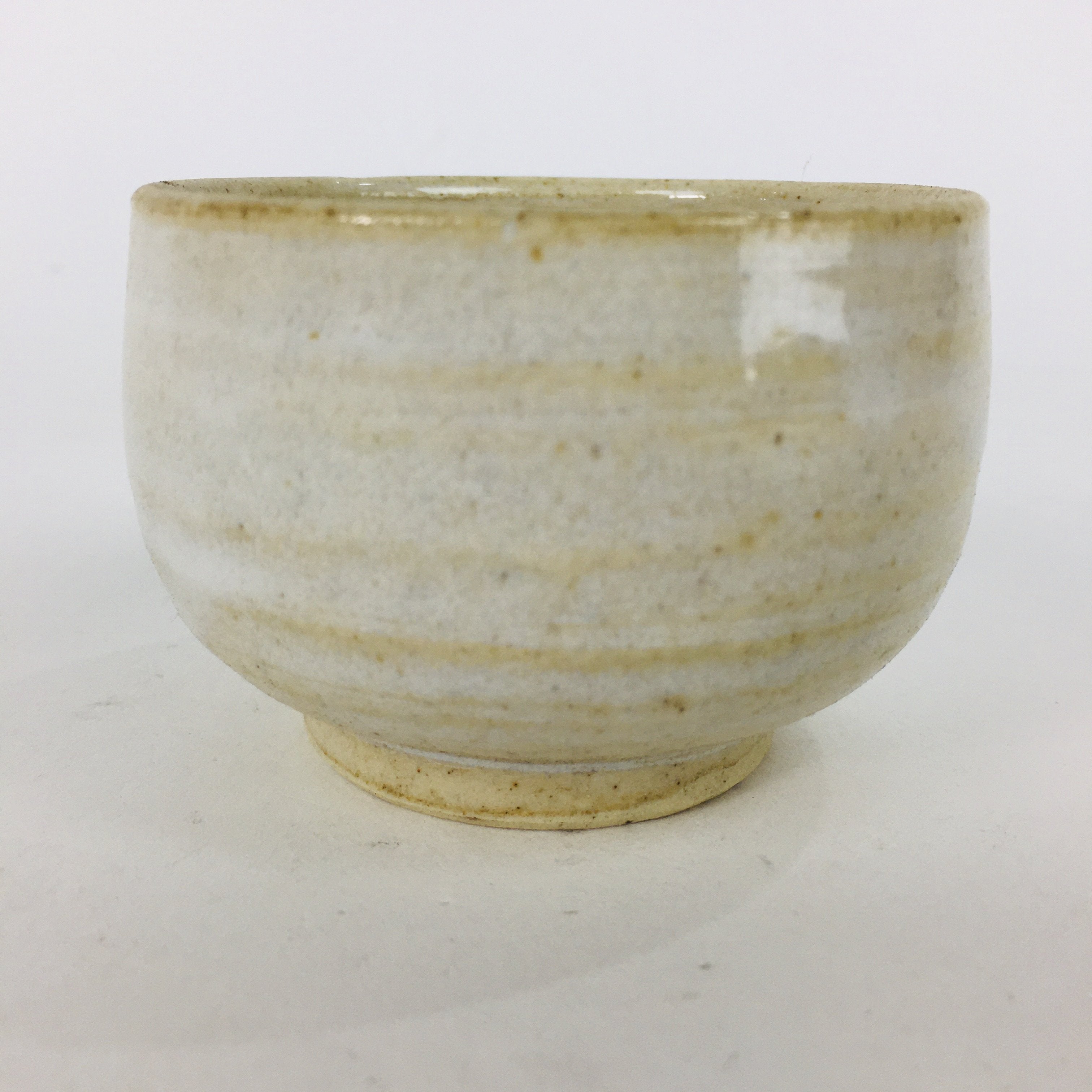 Japanese Ceramic Sake Cup Mino Ware Vtg Guinomi Ochoko White Glaze GU903