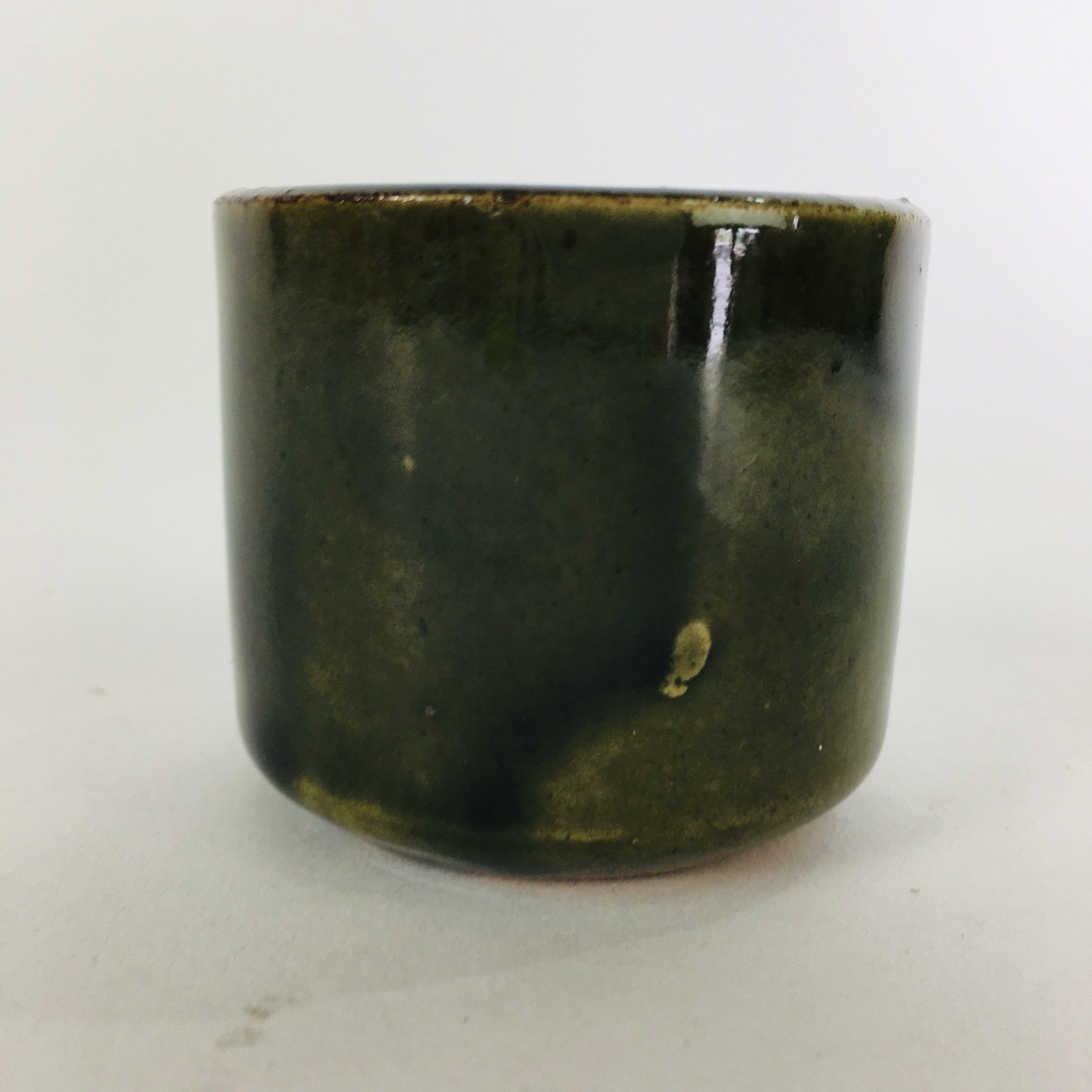 Japanese Ceramic Sake Cup Oribe Ware Vtg Guinomi Ochoko Green Glaze GU896