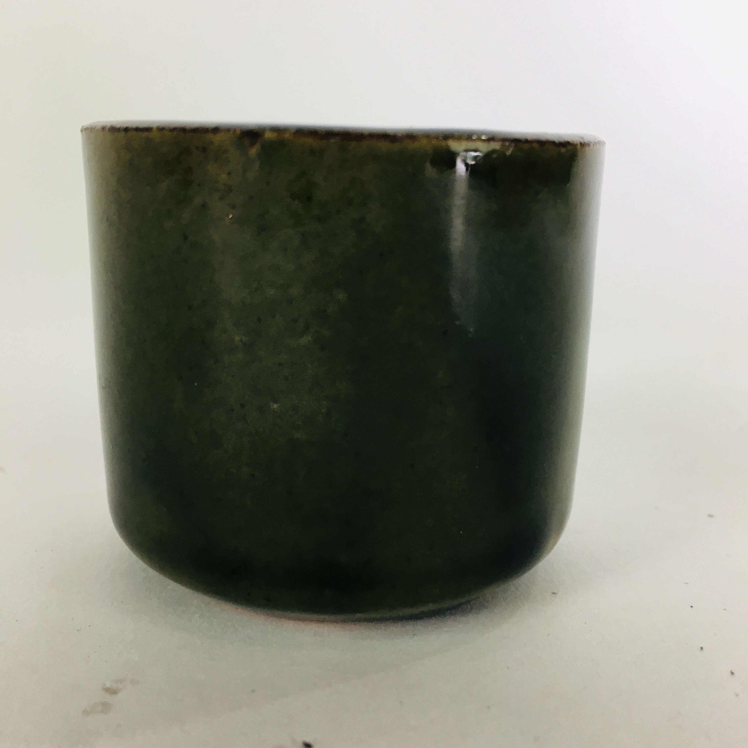 Japanese Ceramic Sake Cup Oribe Ware Vtg Guinomi Ochoko Green Glaze GU896