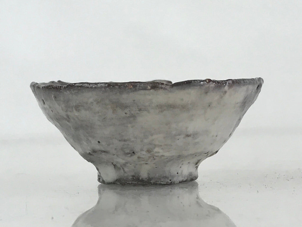 Japanese Ceramic Sake Cup Vtg Gray White Glaze Guinomi Ochoko Sakazuki G70