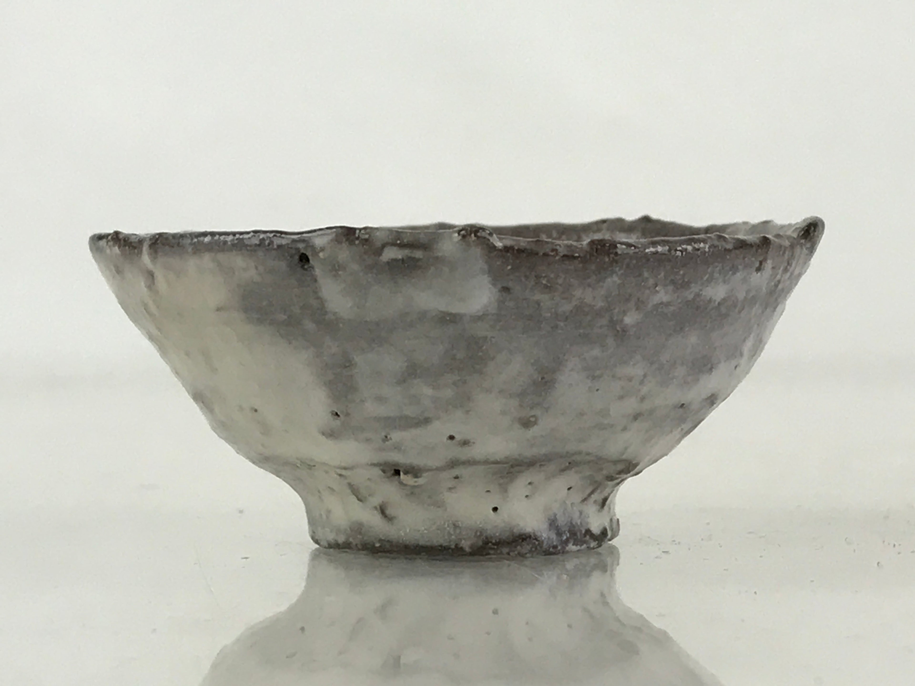 Japanese Ceramic Sake Cup Vtg Gray White Glaze Guinomi Ochoko Sakazuki G70