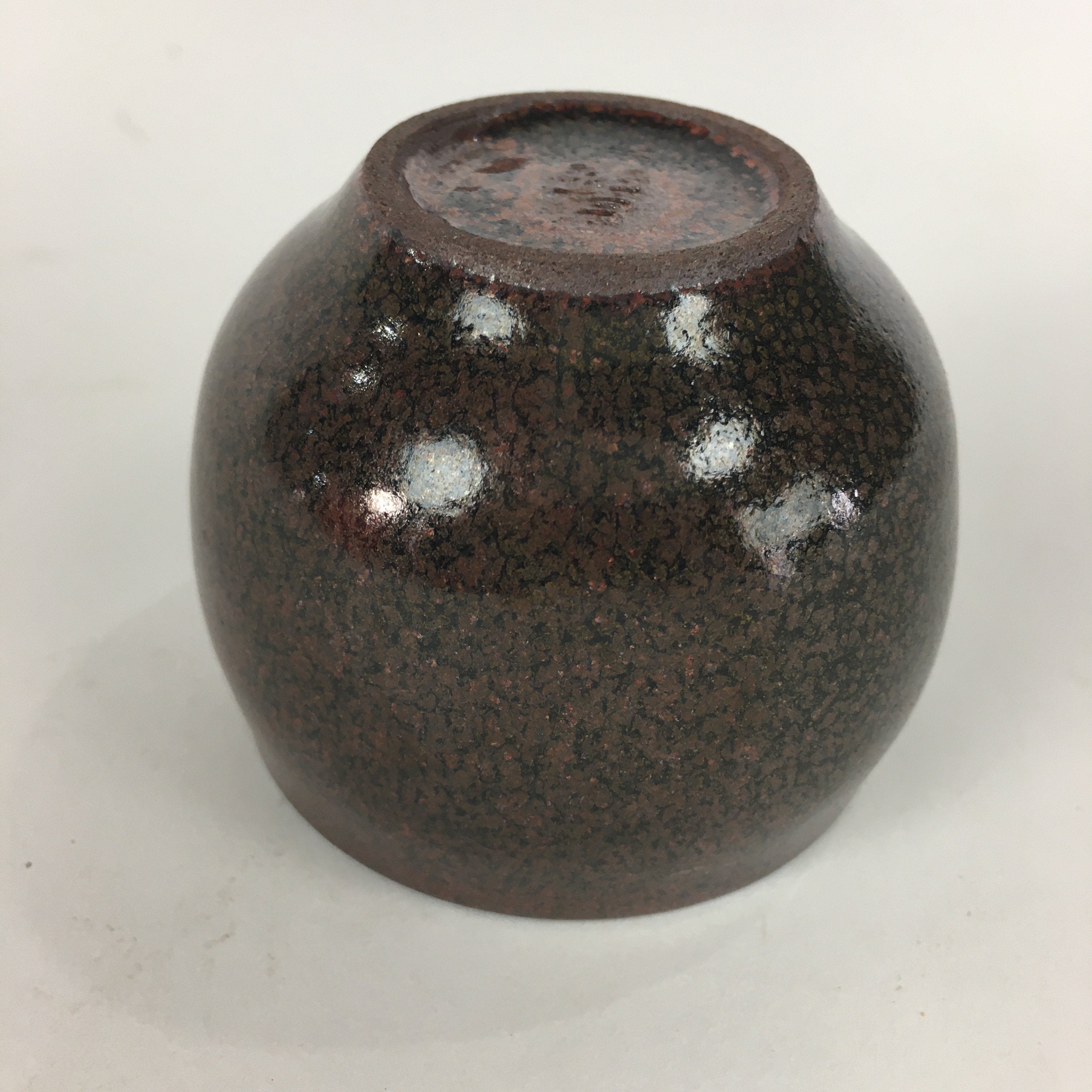 Japanese Ceramic Sake Cup Vtg Guinomi Ochoko Brown White Pottery GU972