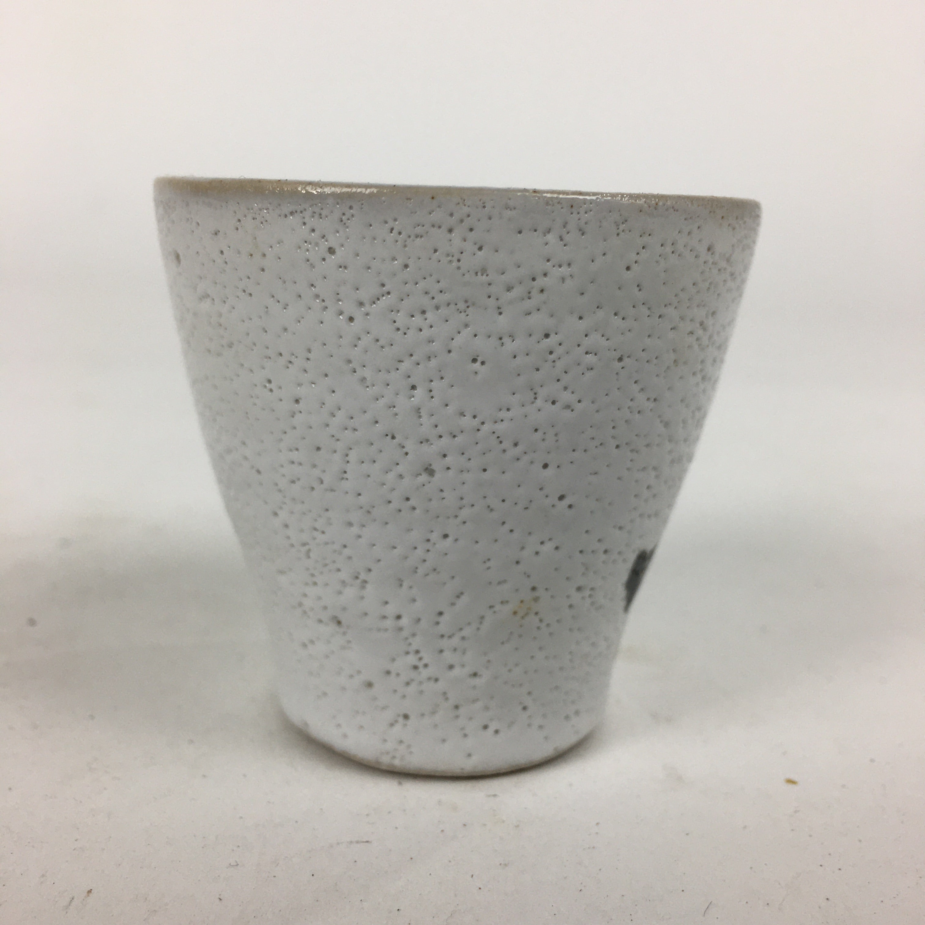 Japanese Ceramic Sake Cup Vtg Guinomi Sakazuki Ochoko Kanji Design GU990