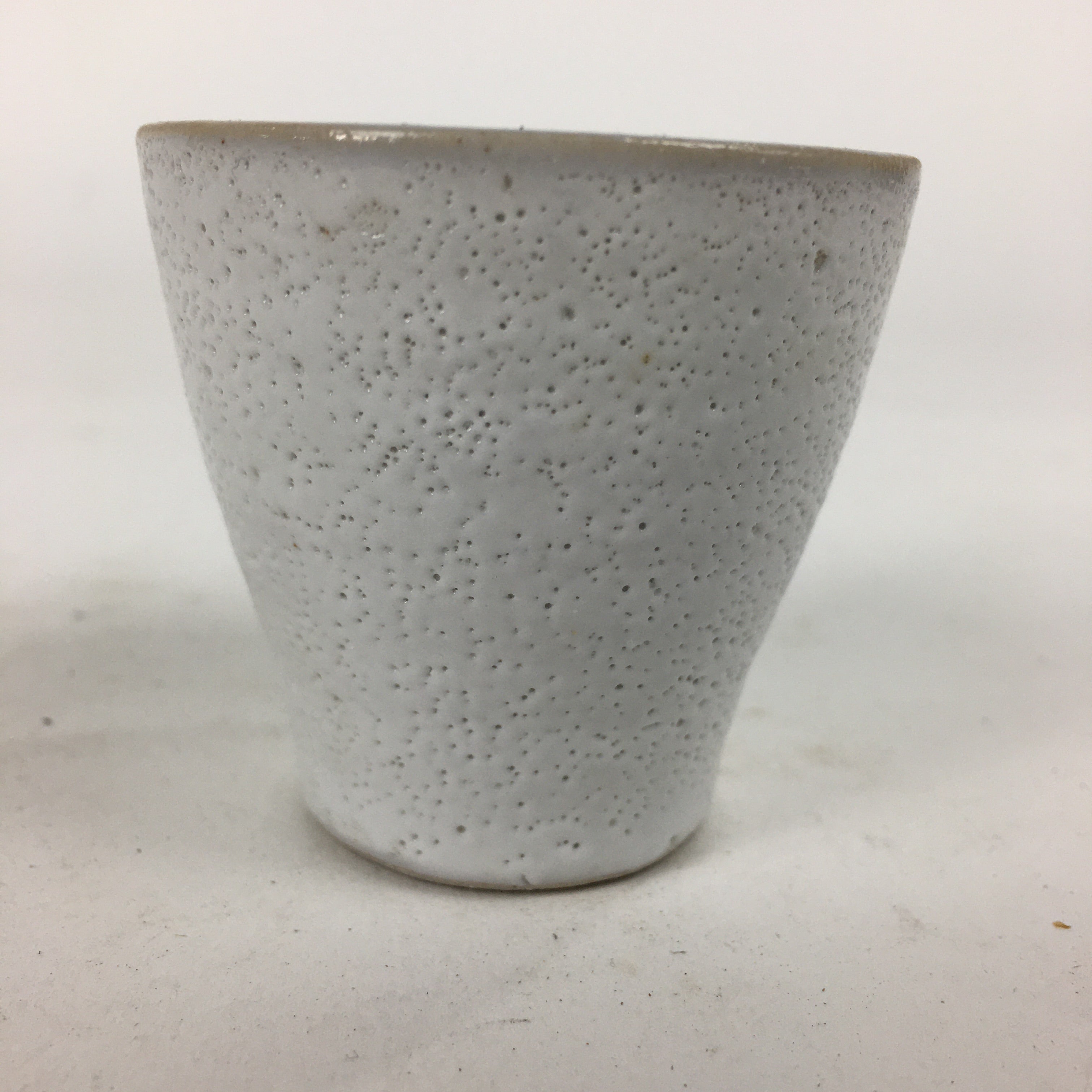 Japanese Ceramic Sake Cup Vtg Guinomi Sakazuki Ochoko Kanji Design GU990