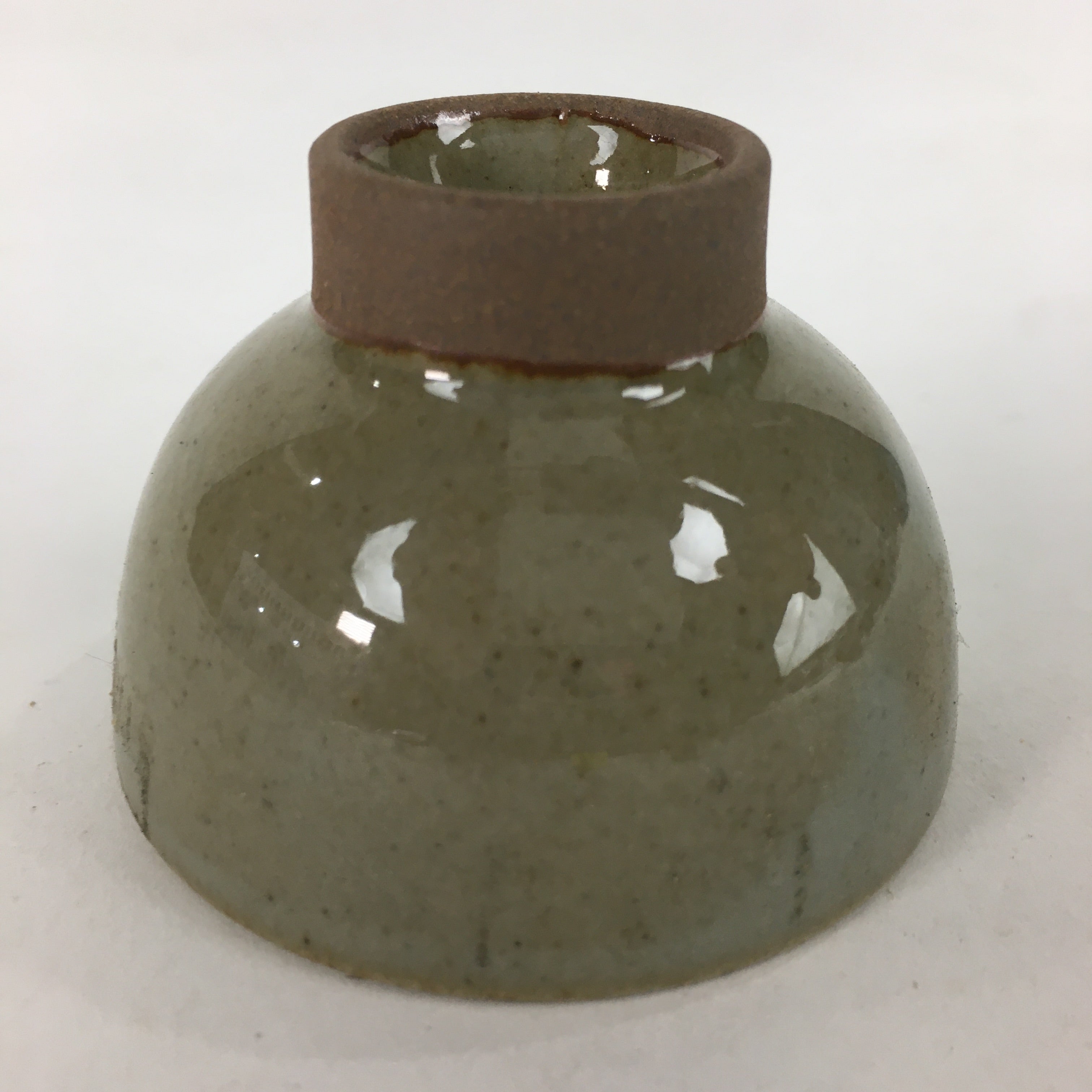 Japanese Ceramic Sake Cup Vtg Pottery Gray Color Guinomi Ochoko G40