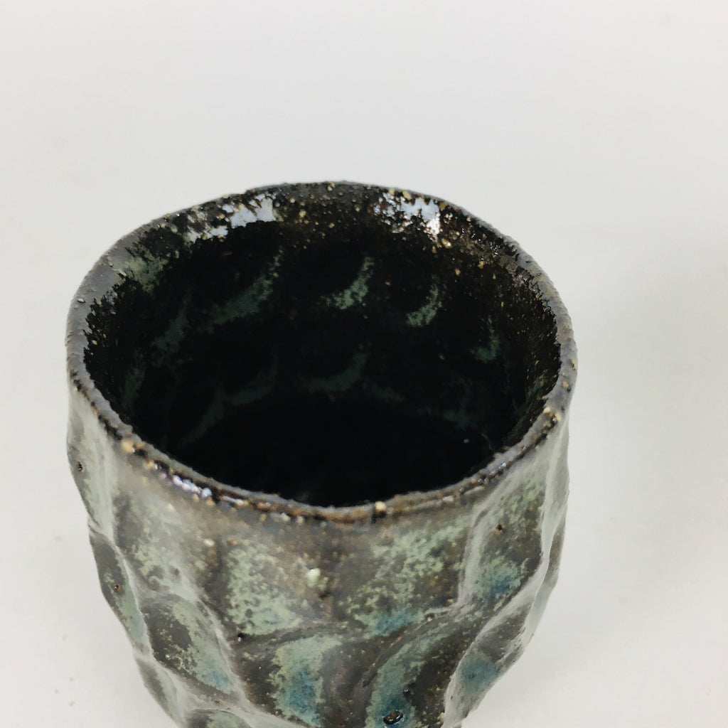 Japanese Ceramic Sake Cup Vtg Pottery Guinomi Ochoko Black Glaze Dimple GU920