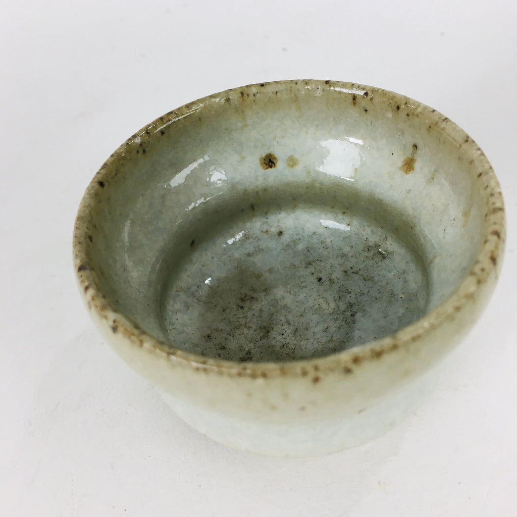 Japanese Ceramic Sake Cup Vtg Pottery Guinomi Ochoko White Glaze GU915