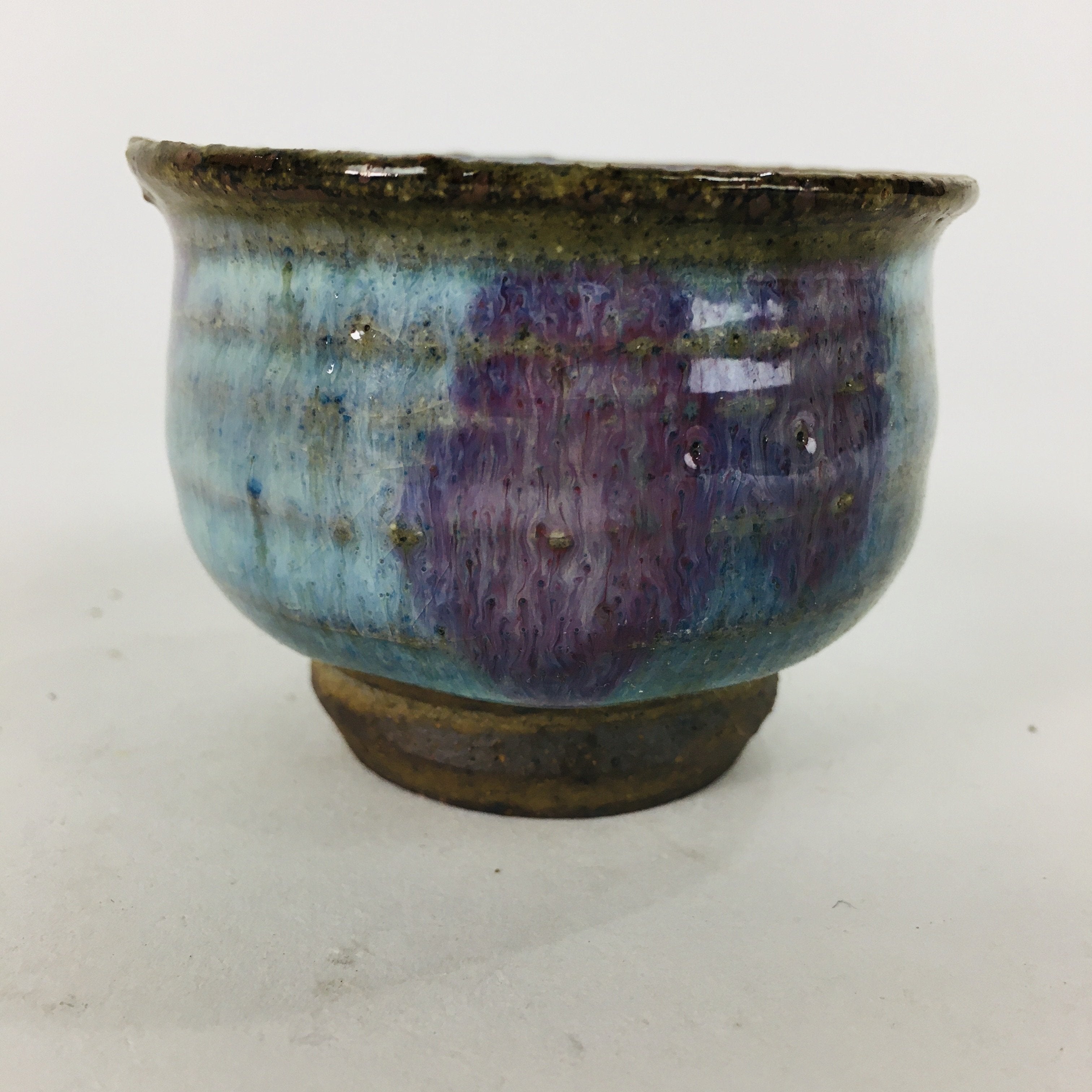 Japanese Ceramic Sake Cup Vtg Pottery Guinomi Ochoko blue Purple Glaze GU910