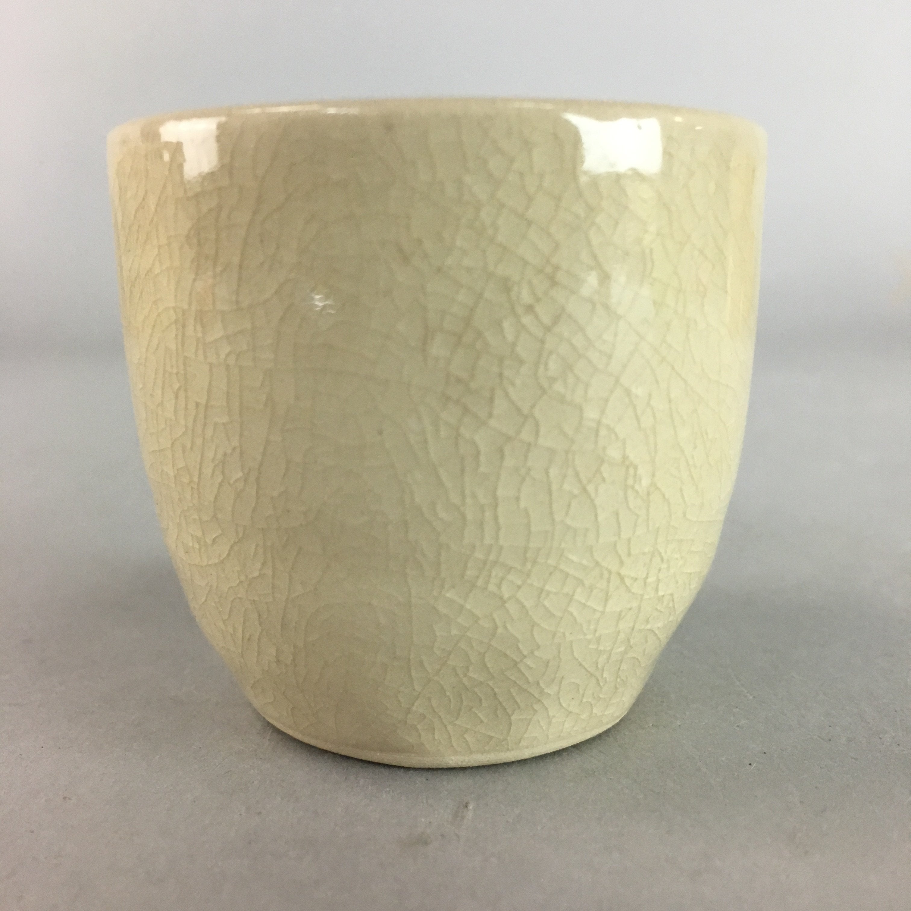 Japanese Ceramic Satsuma Sake Cup Guinomi Sakazuki Vtg Crackle Pottery GU578