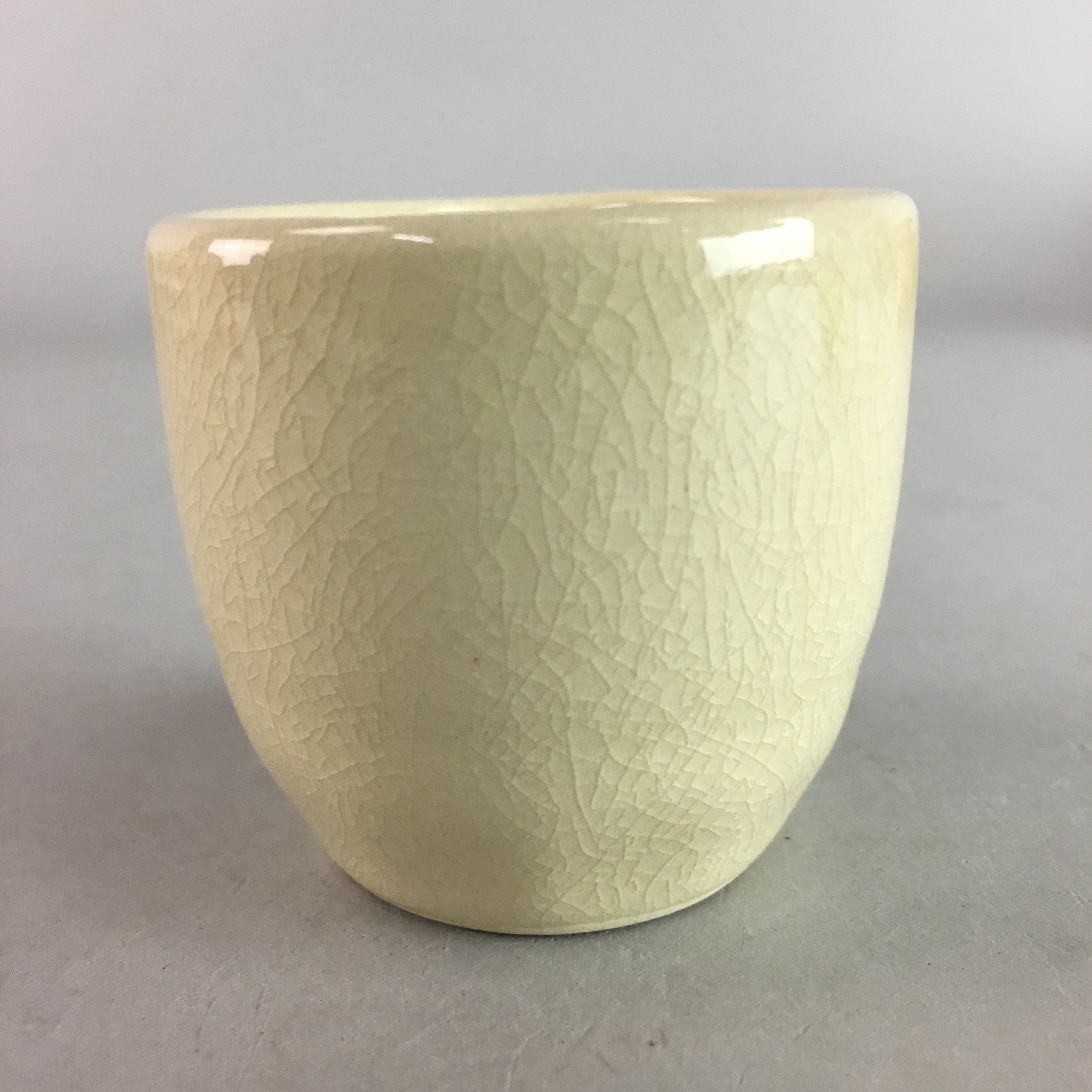 Japanese Ceramic Satsuma Sake Cup Guinomi Sakazuki Vtg Crackle Pottery GU579
