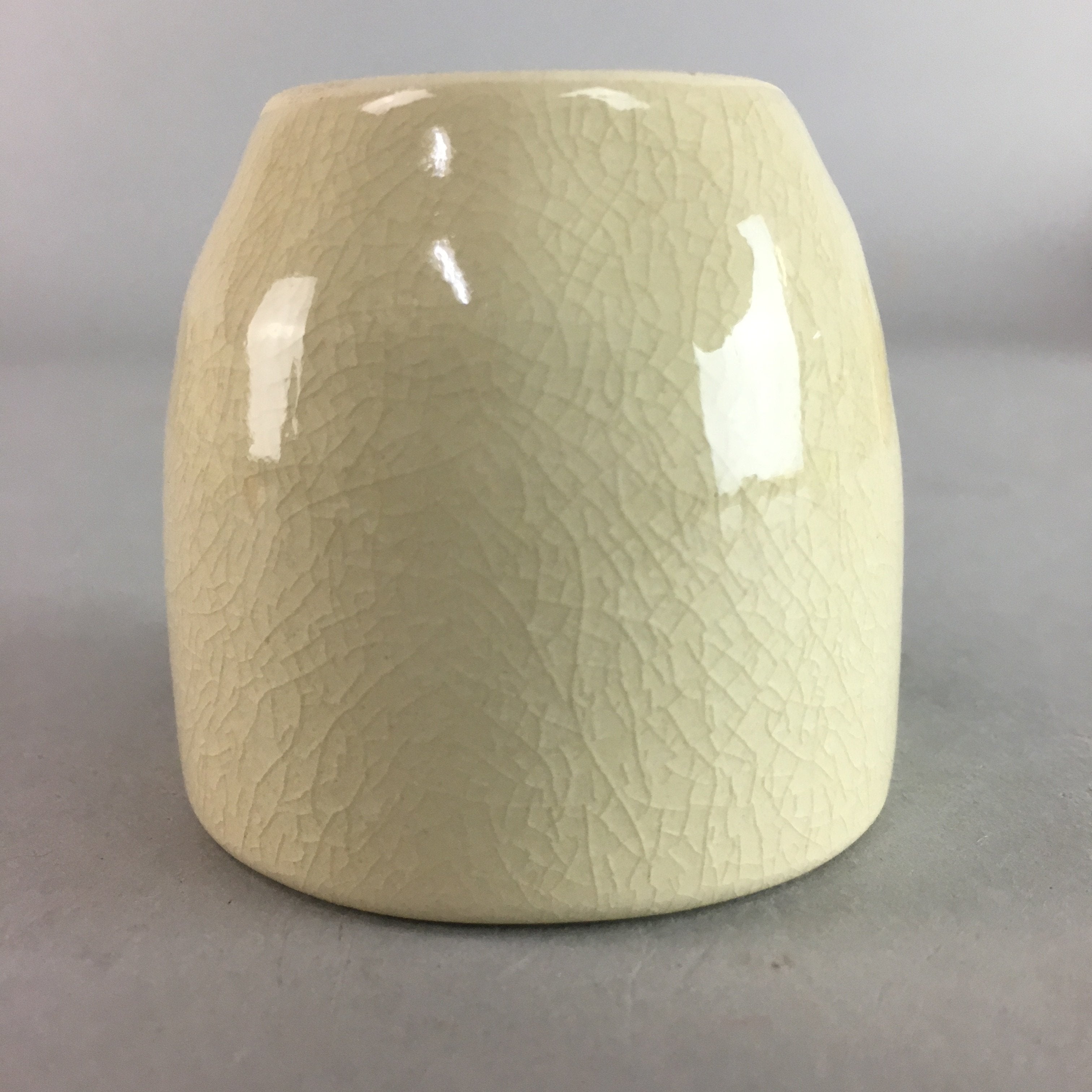 Japanese Ceramic Satsuma Sake Cup Guinomi Sakazuki Vtg Crackle Pottery GU579