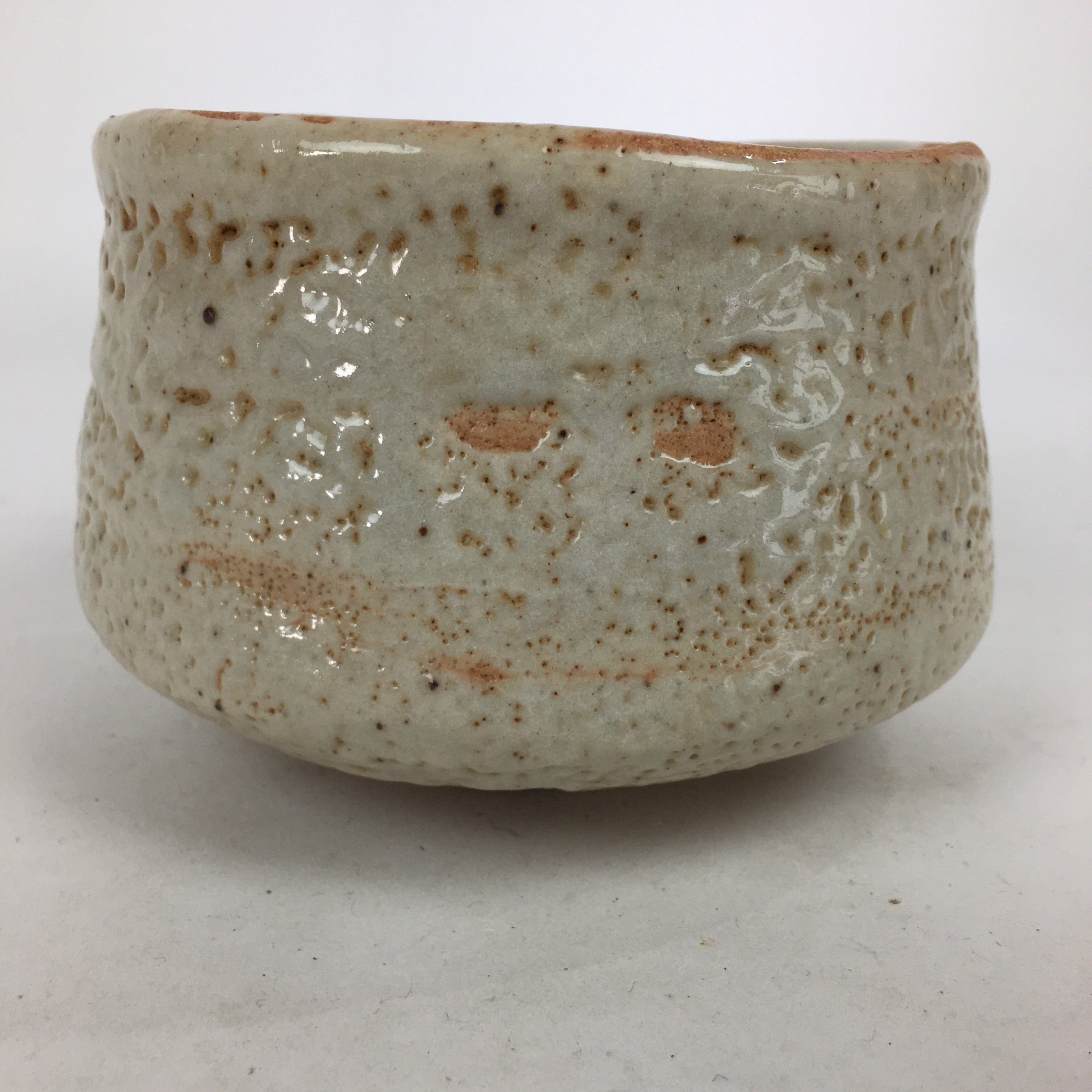 Japanese Ceramic Shino Ware Tea Ceremony Green Tea Bowl Vtg Chawan GTB872