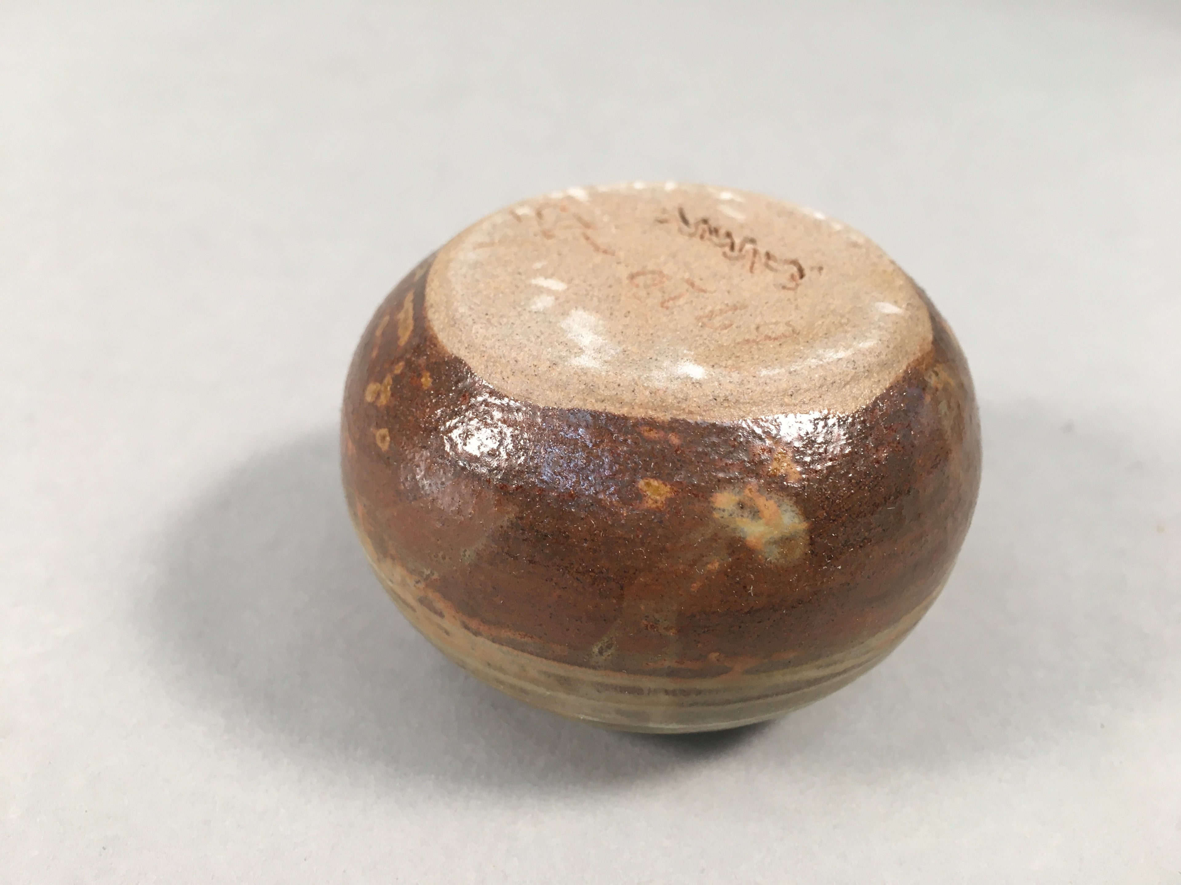 Japanese Ceramic Single Flower Vase Kabin Vtg Pottery Brown Round MFV72