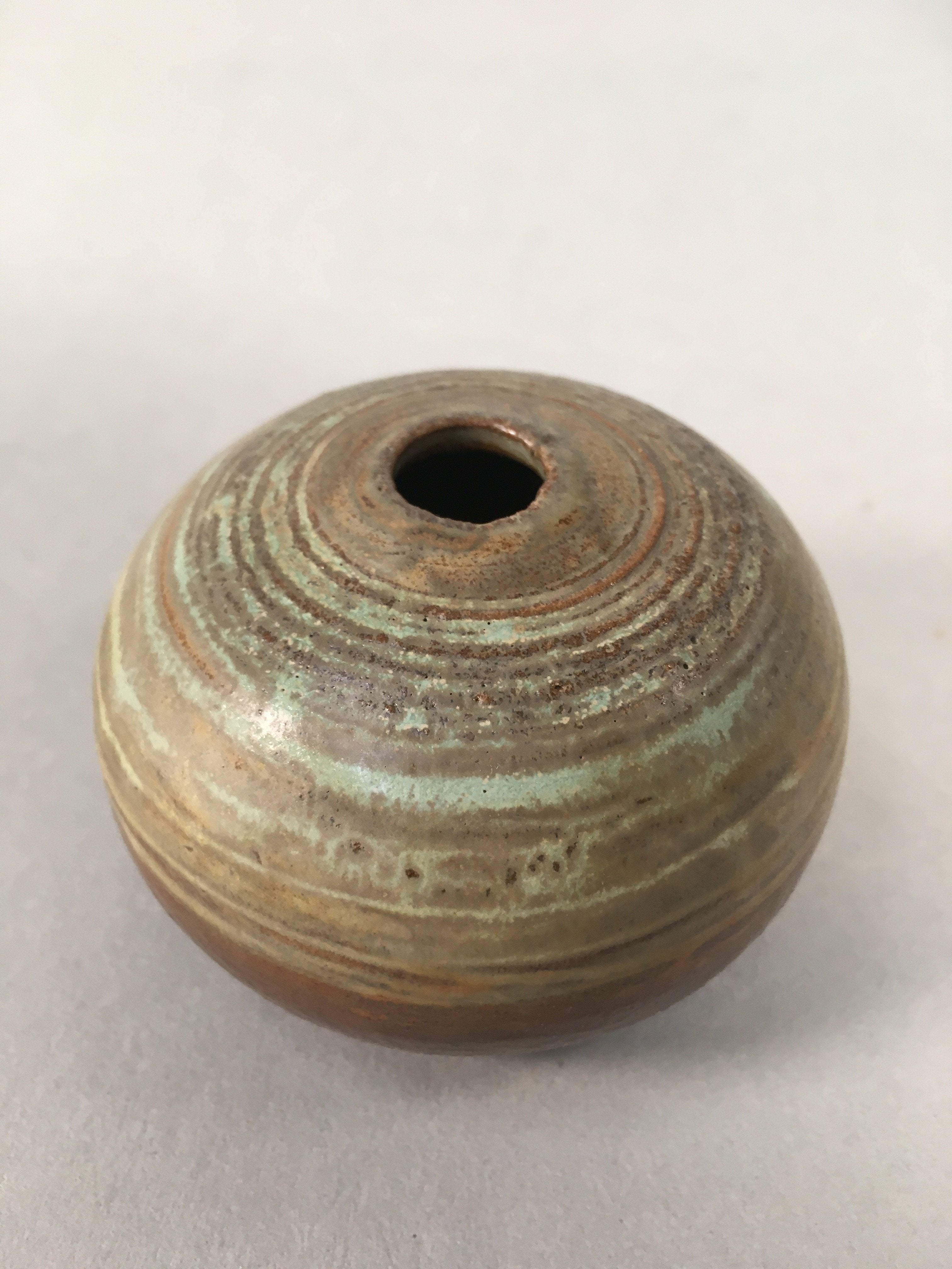 Japanese Ceramic Single Flower Vase Kabin Vtg Pottery Brown Round MFV72