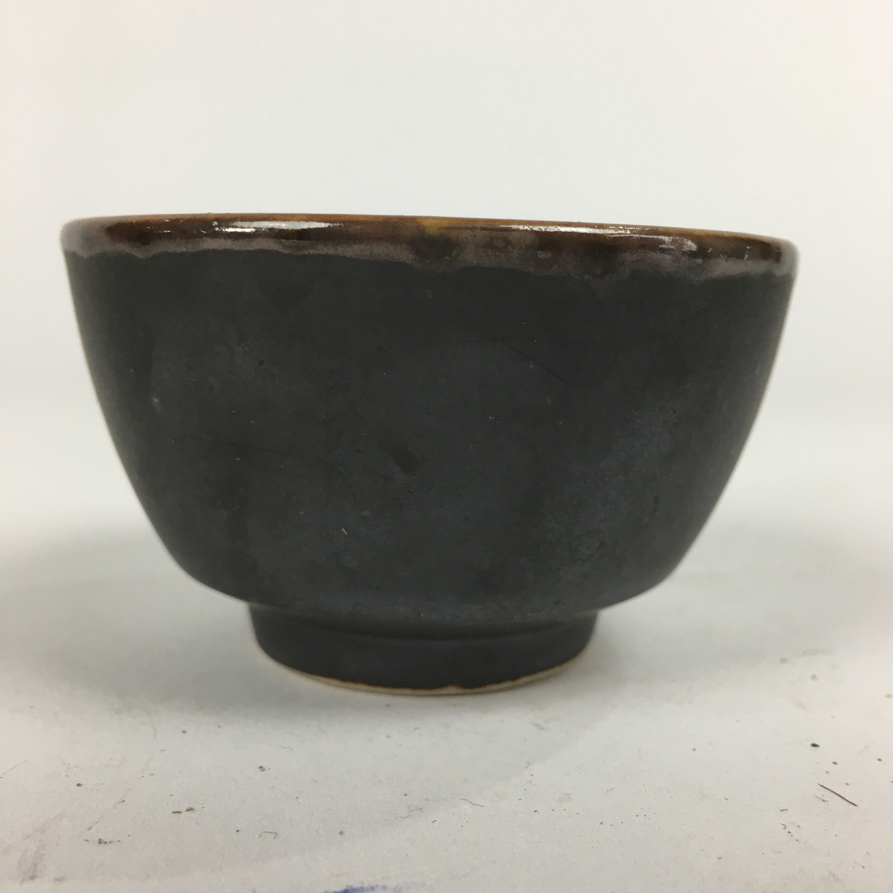 Japanese Ceramic Small Cup Vtg Pottery Yunomi Guinomi Sencha Sake Black TC273