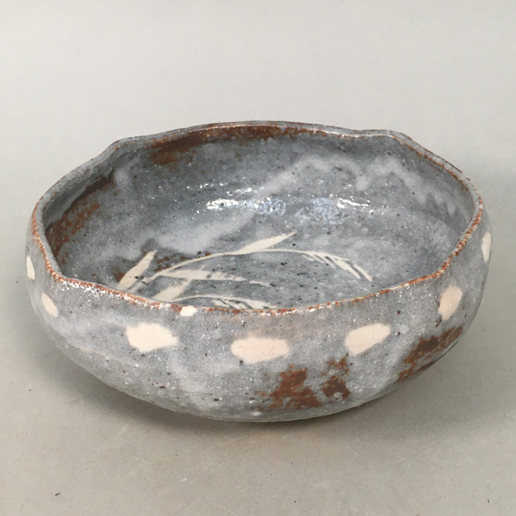 Japanese Ceramic Snack Bowl Kashiki Gray Shino ware Vtg Pottery Round PP437