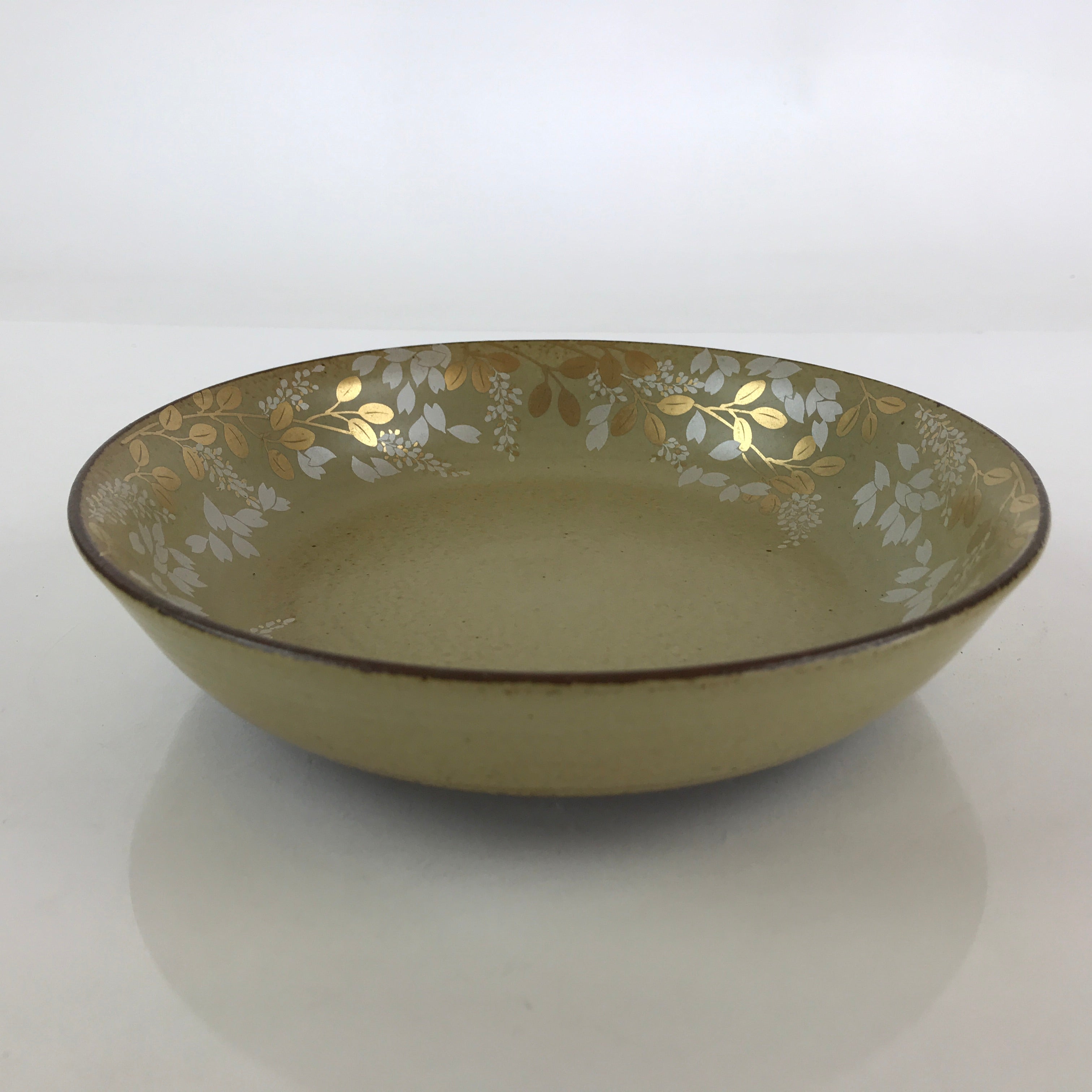 https://chidorivintage.com/cdn/shop/products/Japanese-Ceramic-Soup-Bowl-Vtg-Deep-Plate-Silver-Gold-Flower-Pattern-Brown-PY222.jpg?v=1673636948