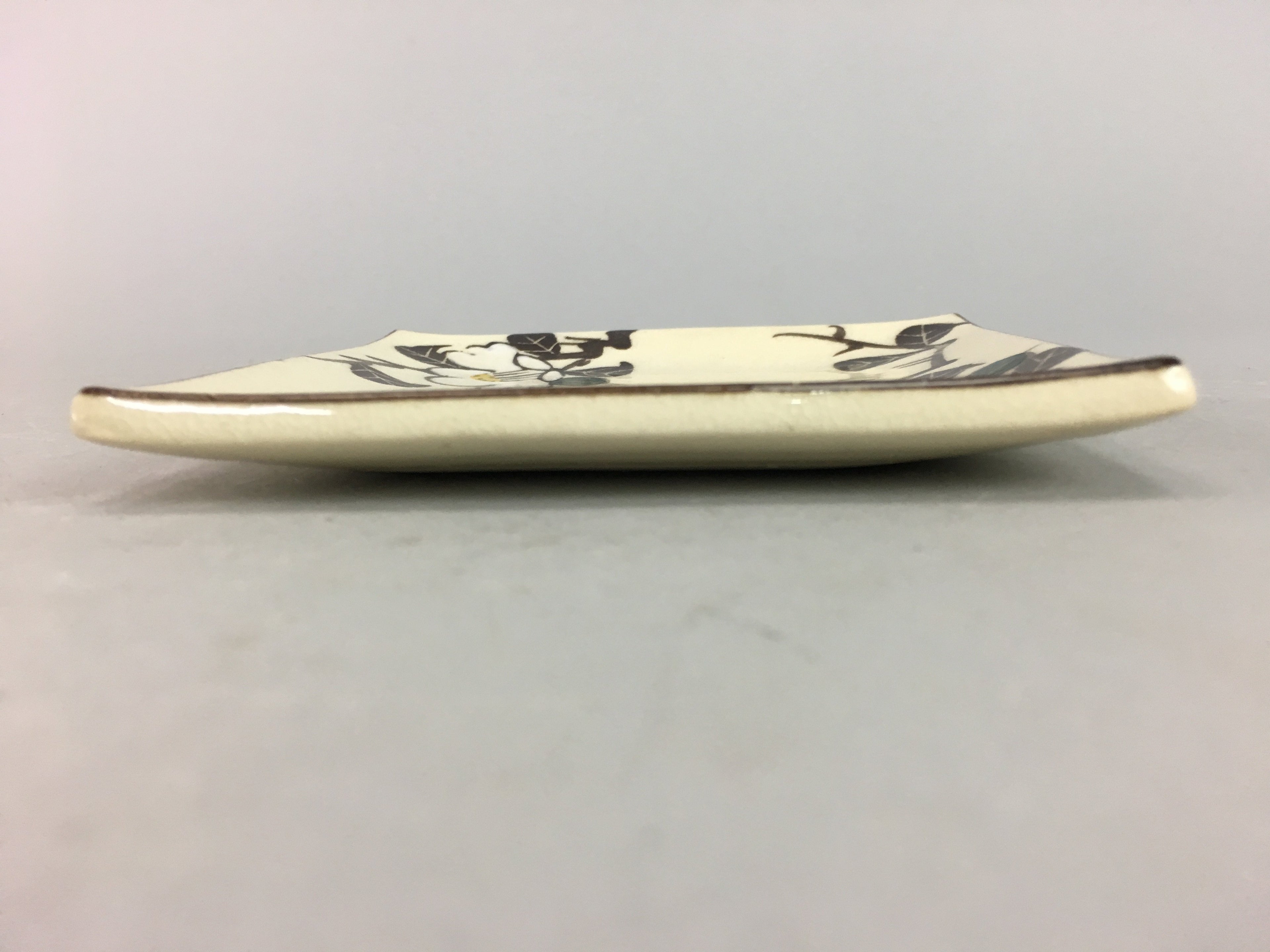 Japanese Ceramic Square Plate Vtg Pottery Floral Design Beige Sushi PT100