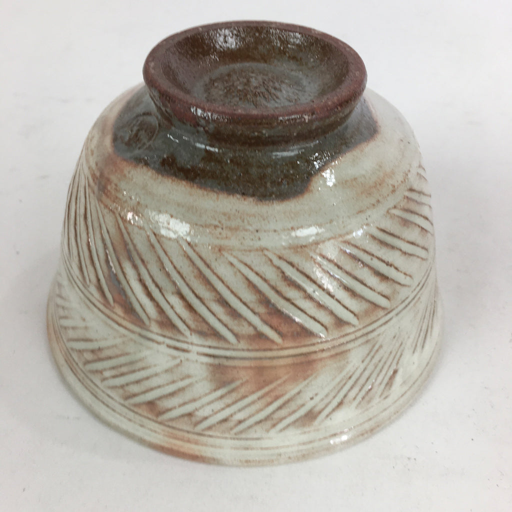 Japanese Ceramic Tea Bowl Vtg Ceremony Chawan Flower Pattern White Pink GTB763