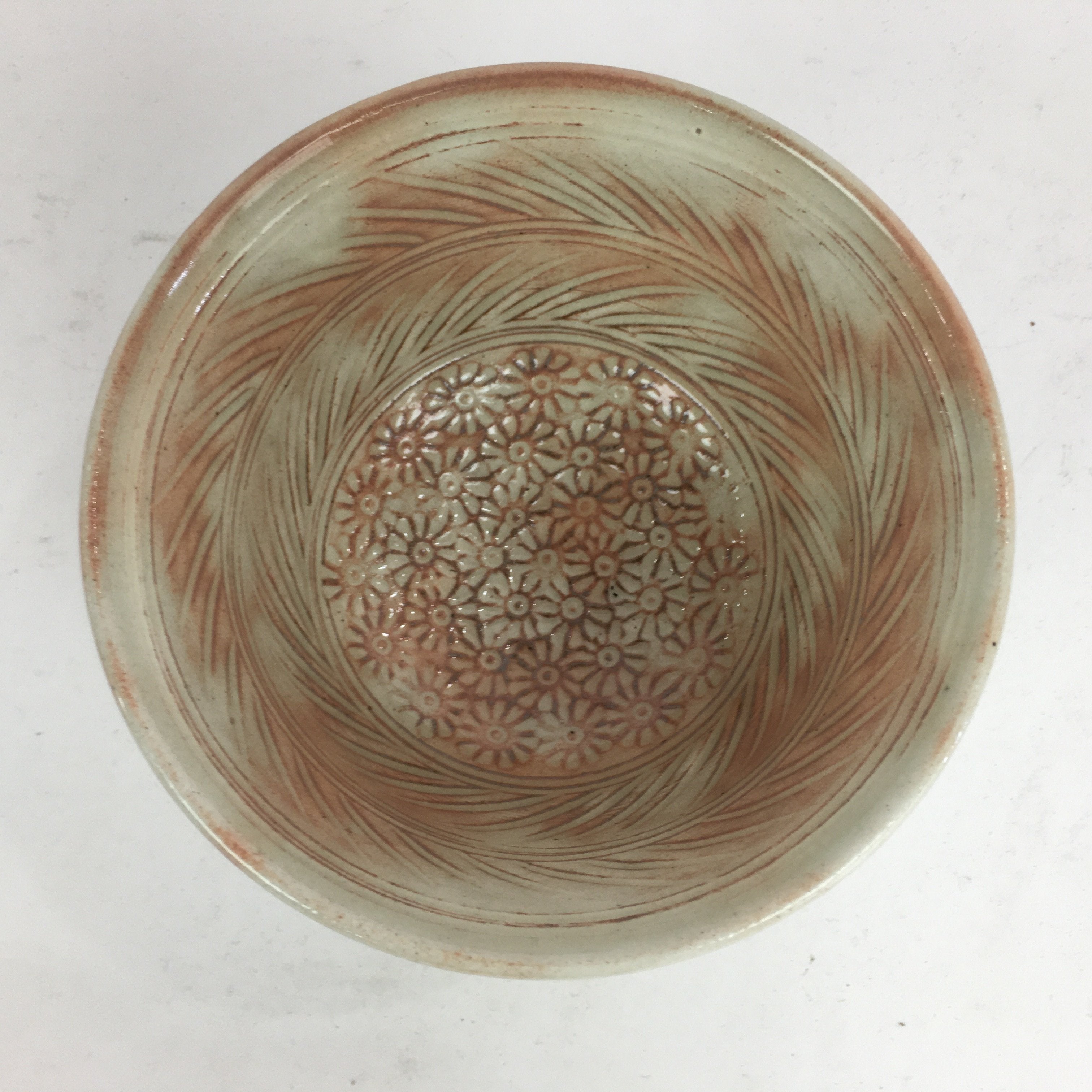 Japanese Ceramic Tea Bowl Vtg Ceremony Chawan Flower Pattern White Pink GTB764