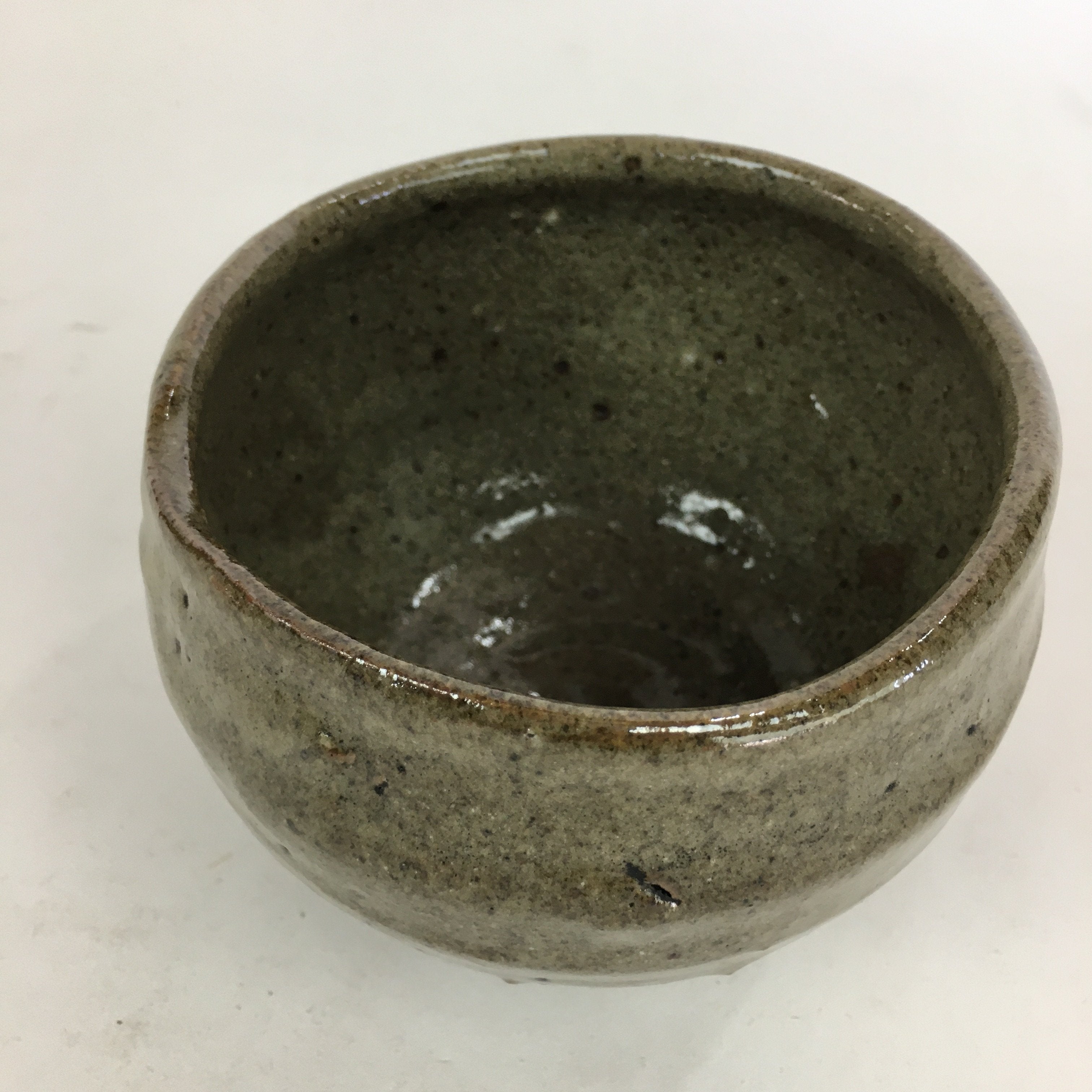 Japanese Ceramic Tea Bowl Vtg Ceremony Chawan Gray Flower Design GTB768