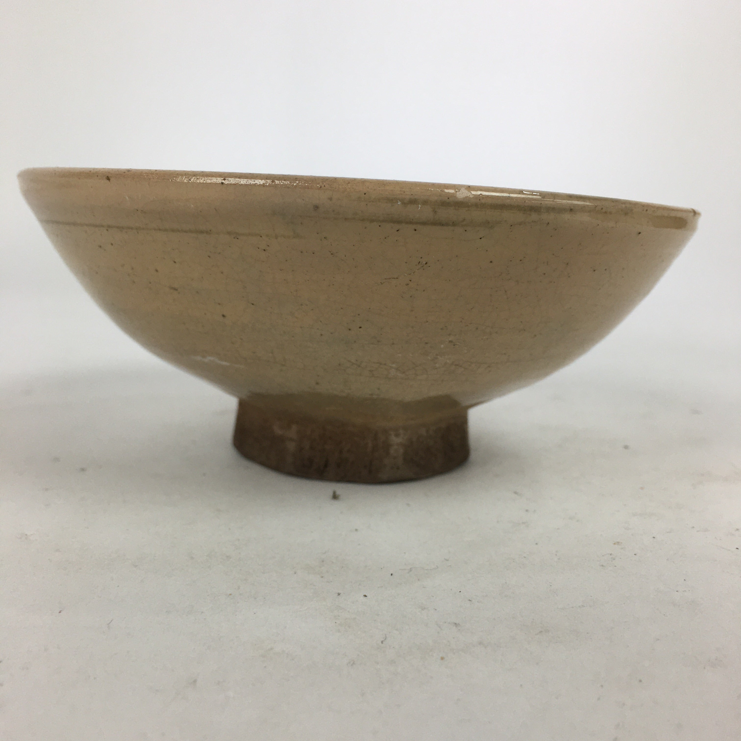 Japanese Ceramic Tea Ceremony Green Tea Bowl Vtg Chawan Beige GTB882