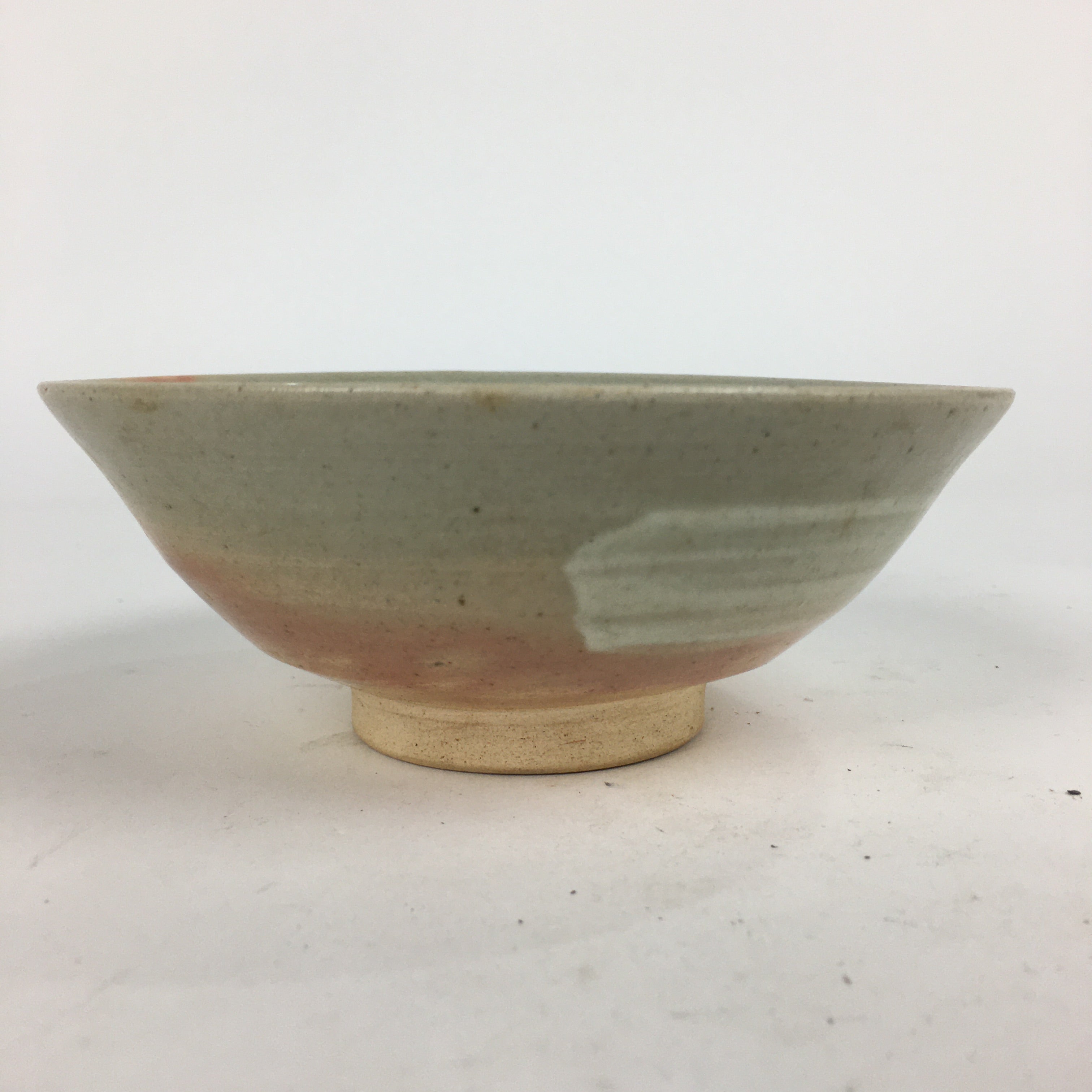 Japanese Ceramic Tea Ceremony Green Tea Bowl Vtg Chawan Beige Pink GTB854