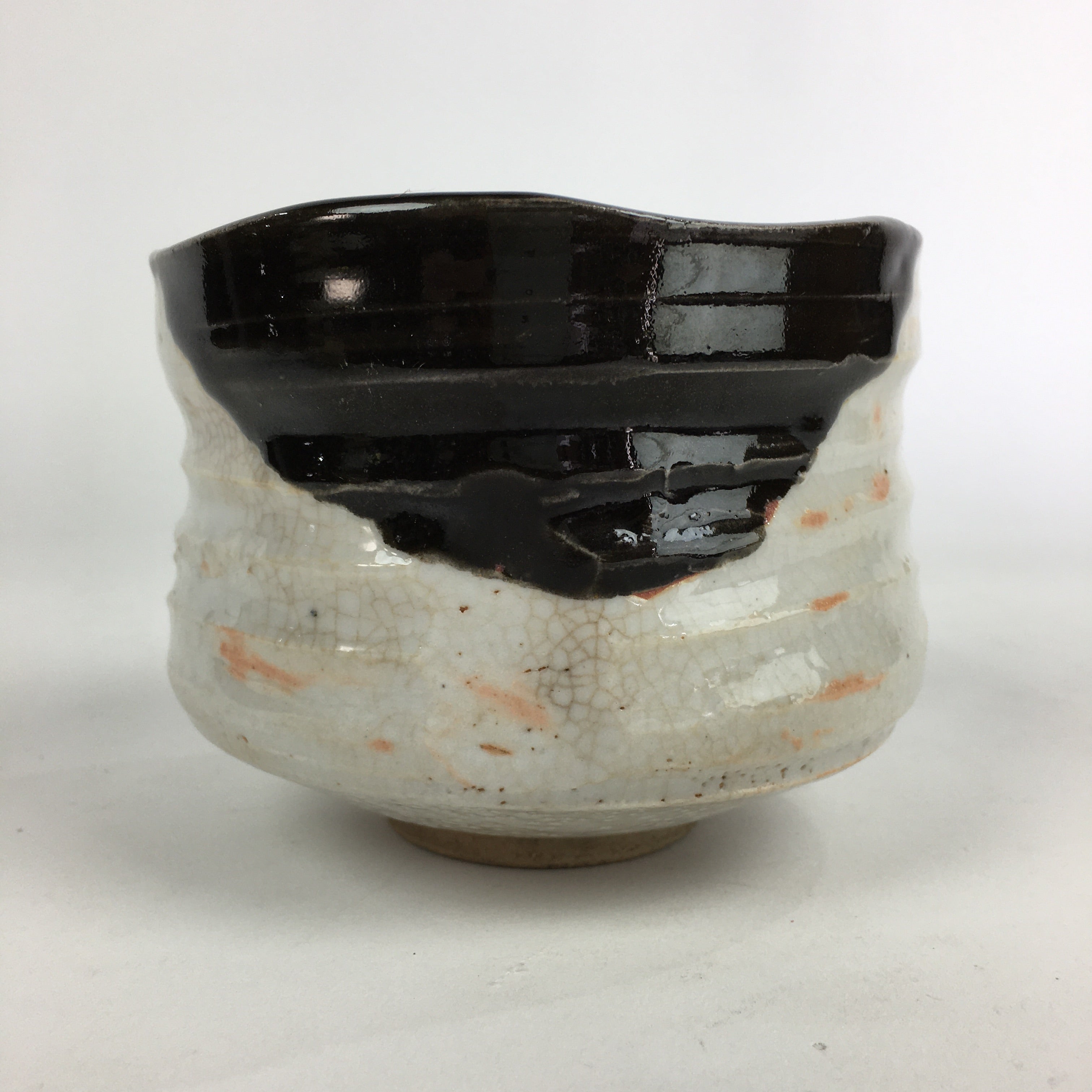Japanese Ceramic Tea Ceremony Green Tea Bowl Vtg Chawan Black Oribe GTB903