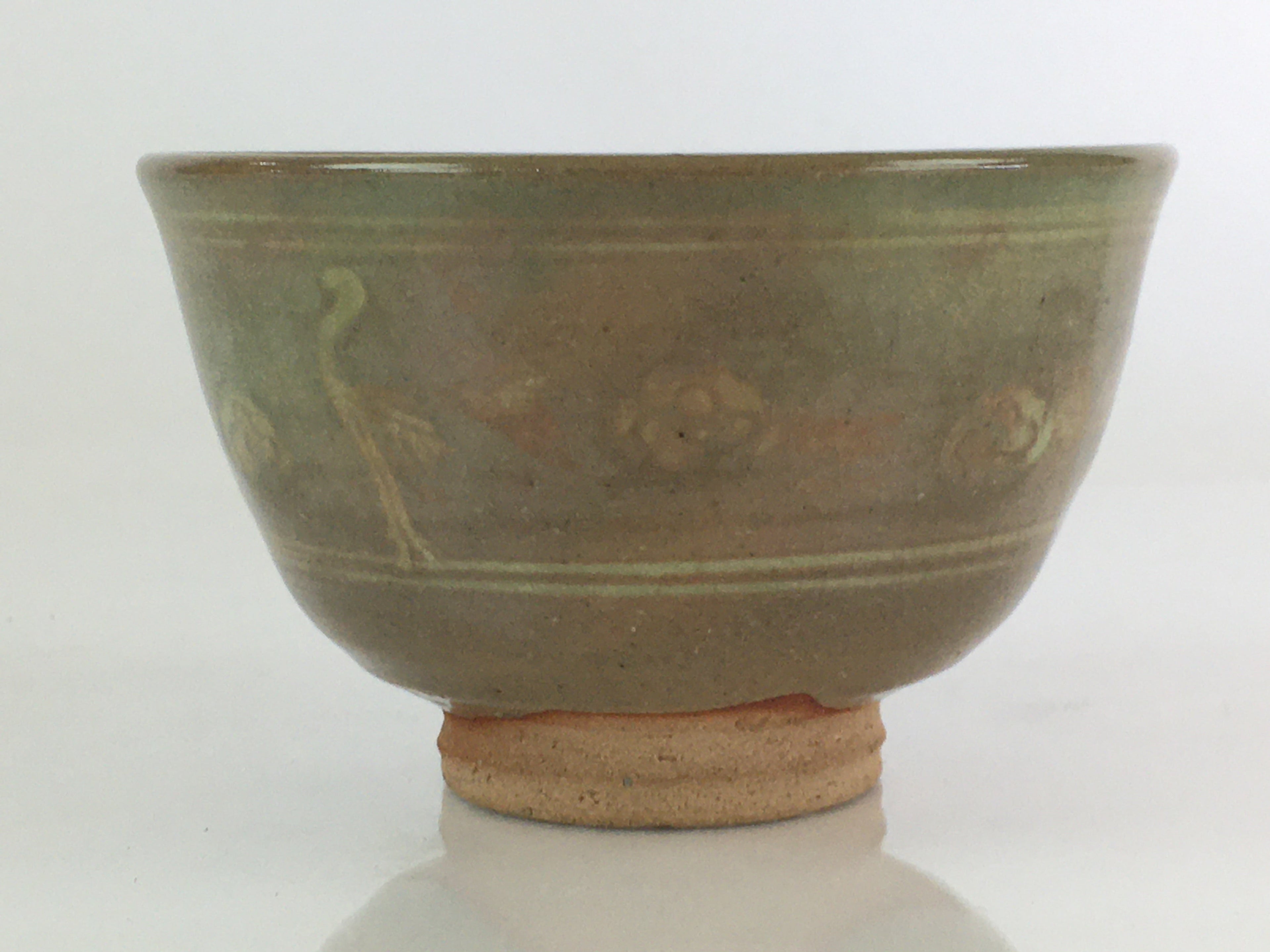 Japanese Ceramic Tea Ceremony Green Tea Bowl Vtg Chawan Crane GTB943