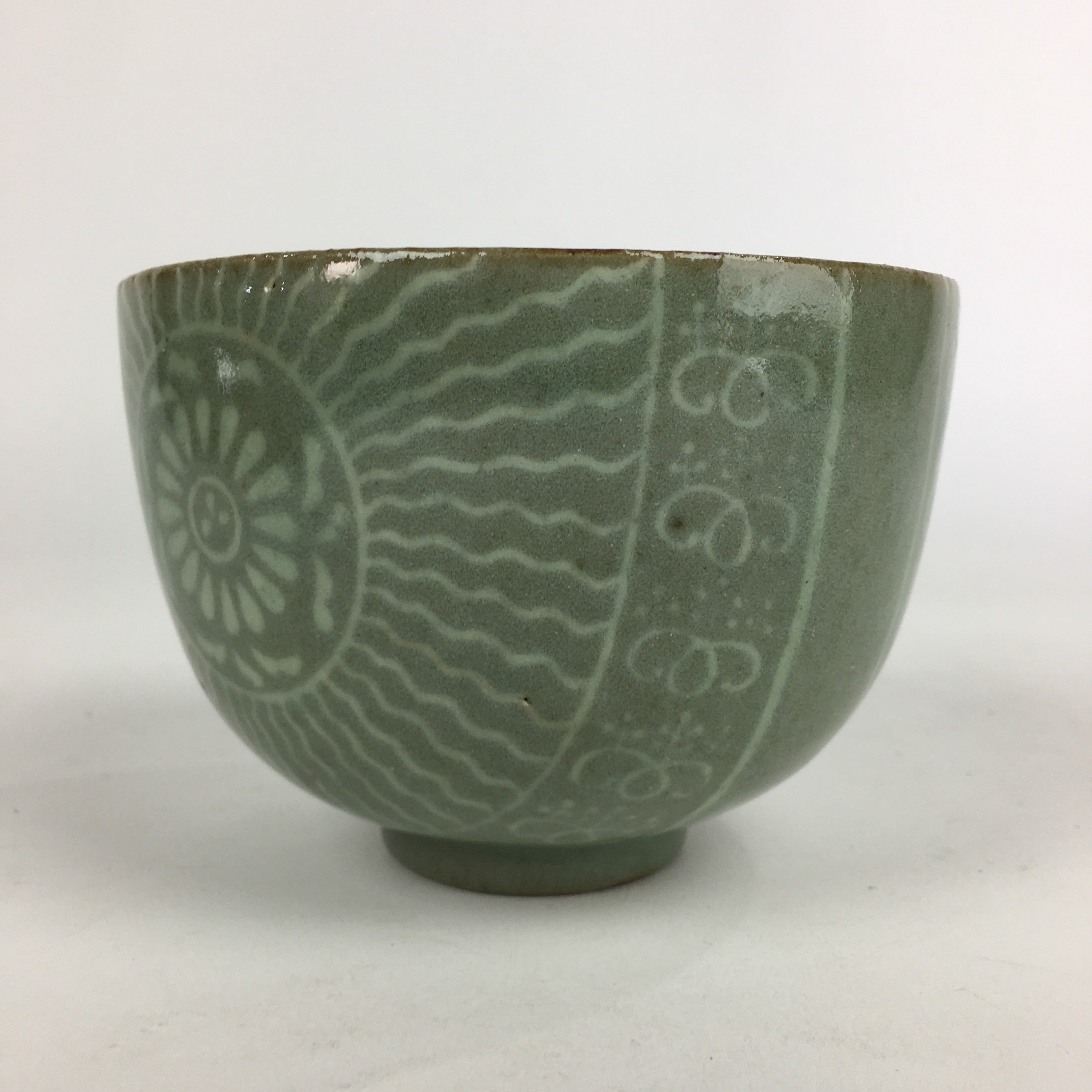 Japanese Ceramic Tea Ceremony Green Tea Bowl Vtg Chawan Flower GTB917