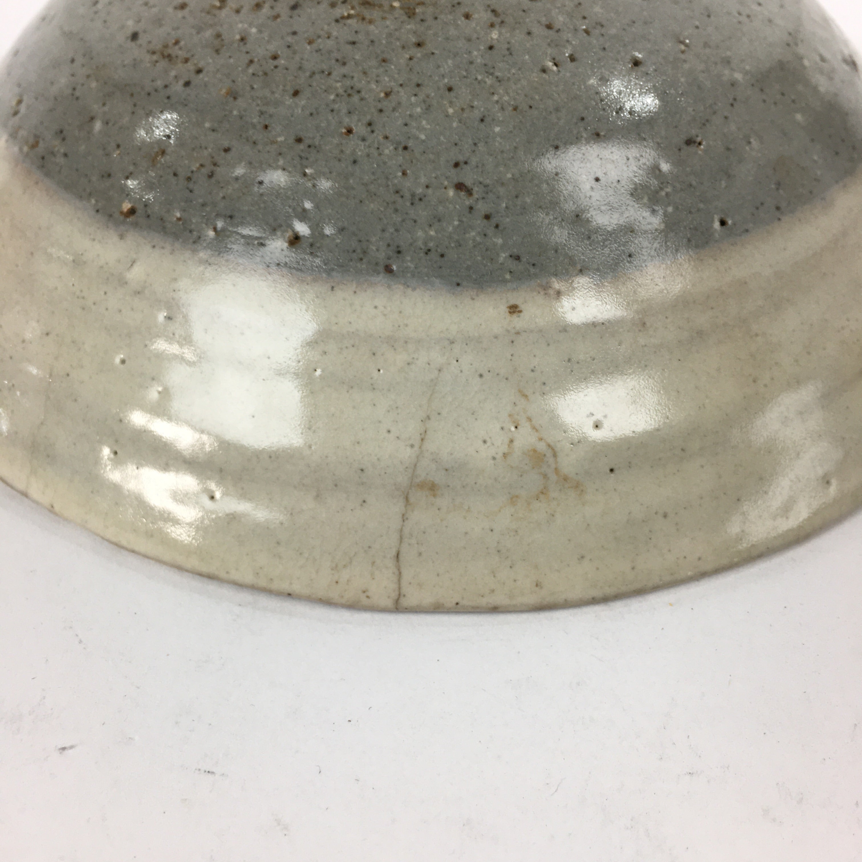 Japanese Ceramic Tea Ceremony Green Tea Bowl Vtg Chawan Gray White PP856