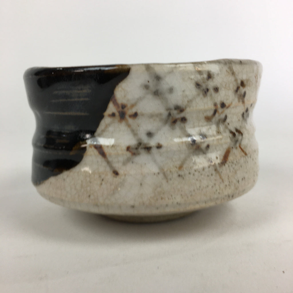 Japanese Ceramic Tea Ceremony Green Tea Bowl Vtg Chawan Kuro Oribe GTB933