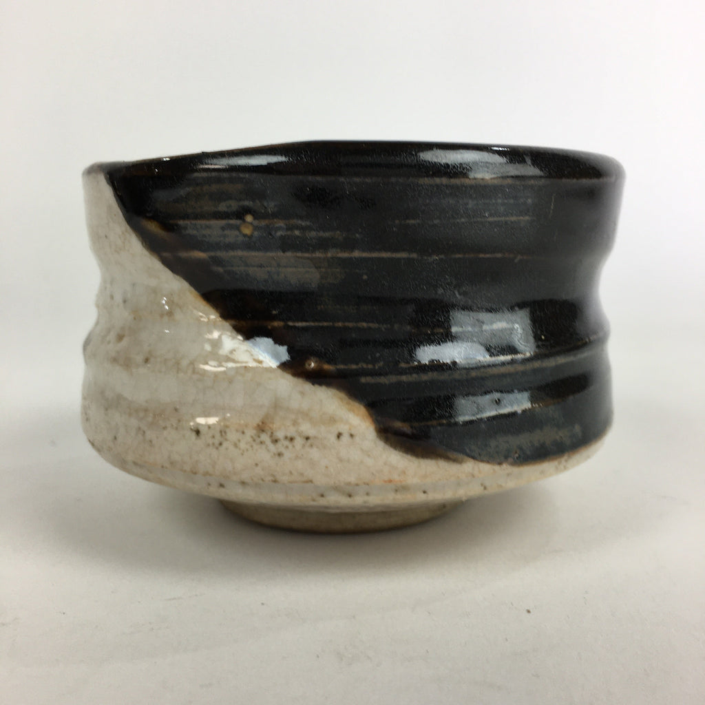 Japanese Ceramic Tea Ceremony Green Tea Bowl Vtg Chawan Kuro Oribe GTB933