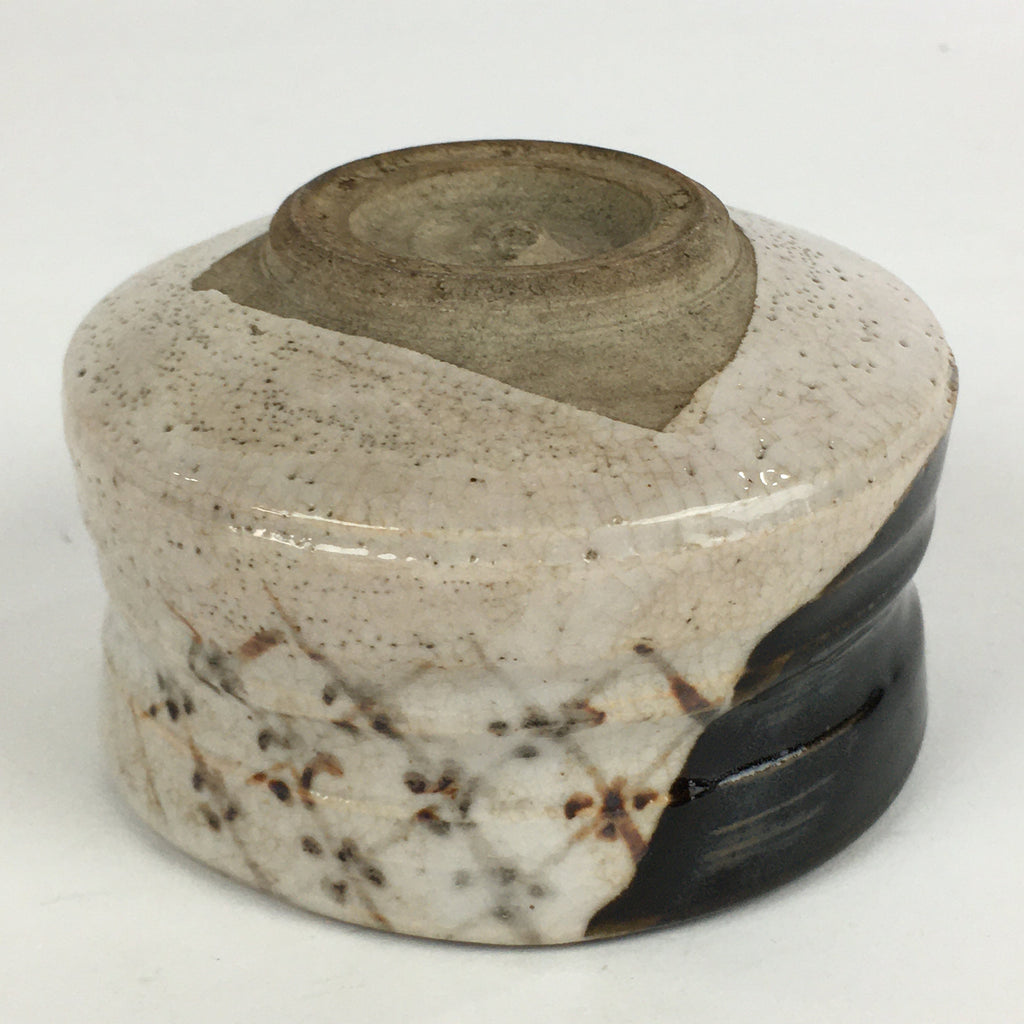 Japanese Ceramic Tea Ceremony Green Tea Bowl Vtg Chawan Kuro Oribe GTB933