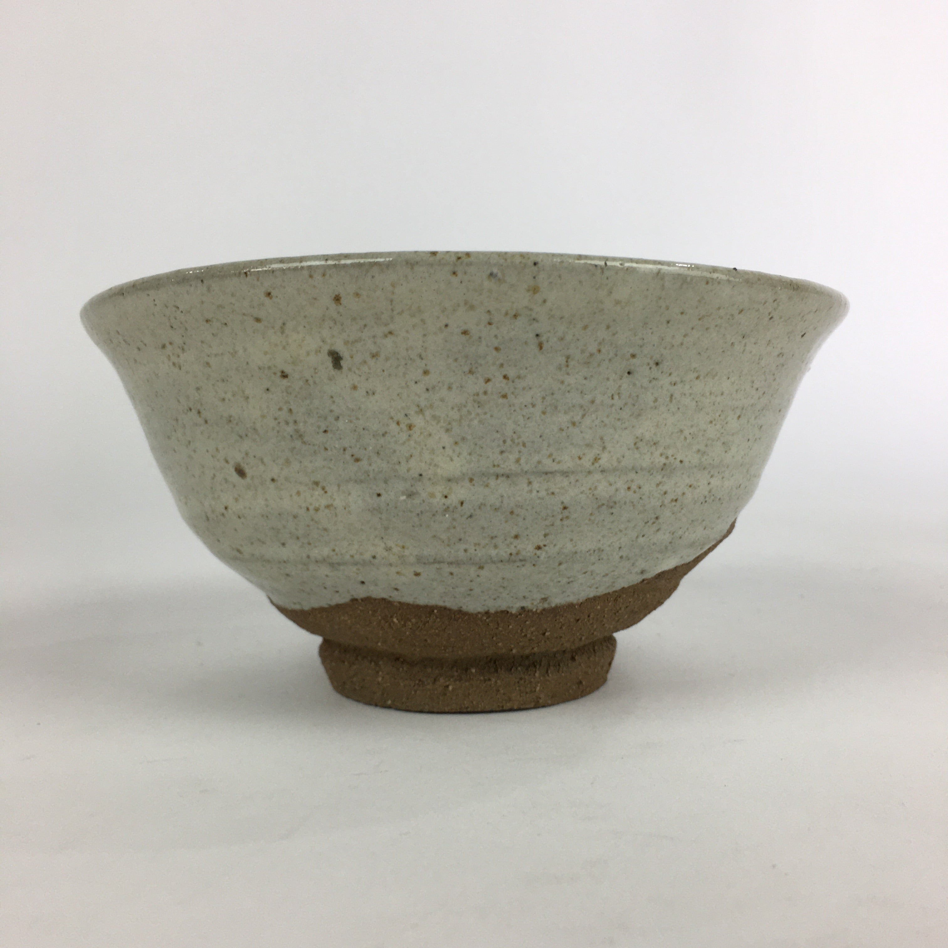 Japanese Ceramic Tea Ceremony Green Tea Bowl Vtg Chawan Kutsu-gata GTB904