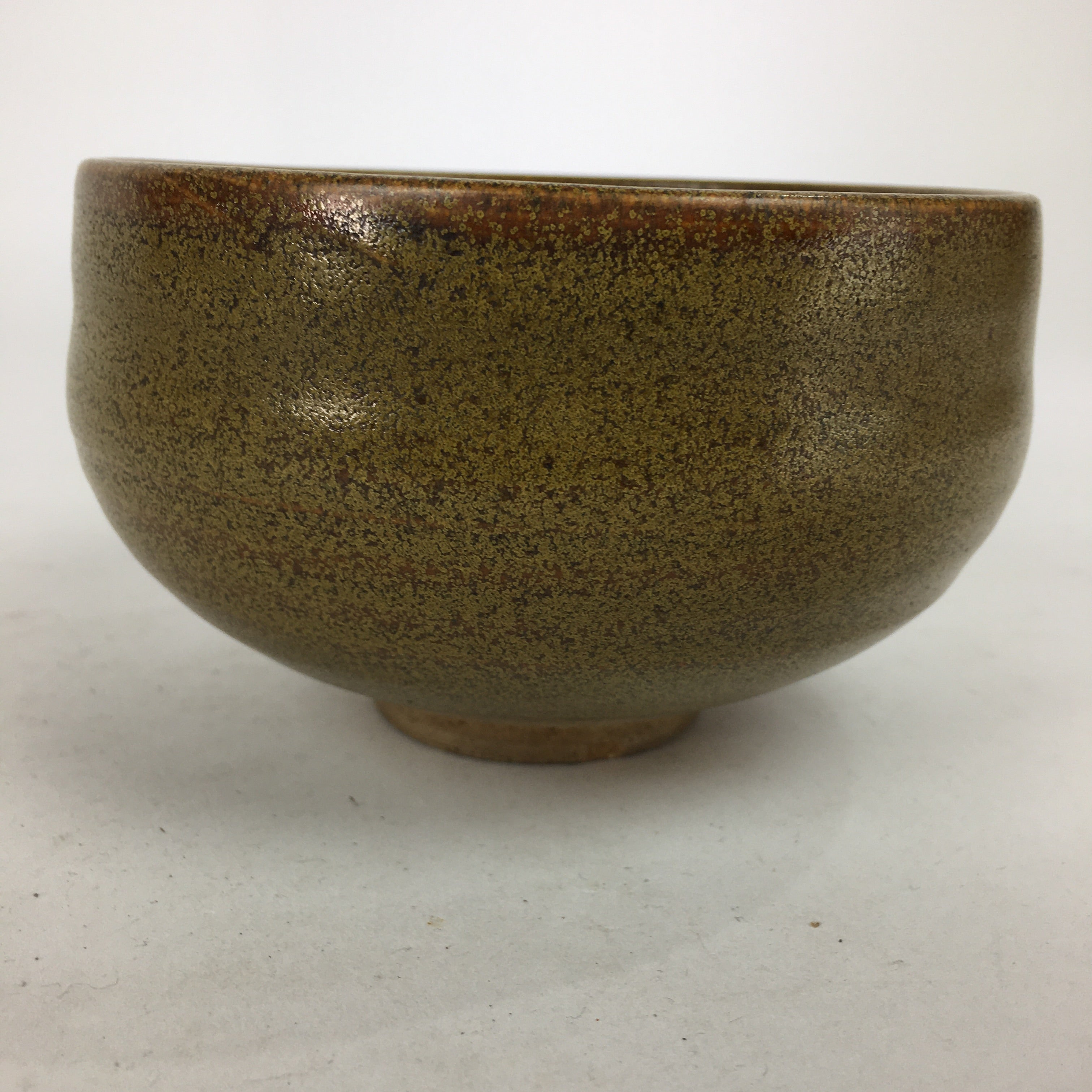 Japanese Ceramic Tea Ceremony Green Tea Bowl Vtg Chawan Light Brown GTB878