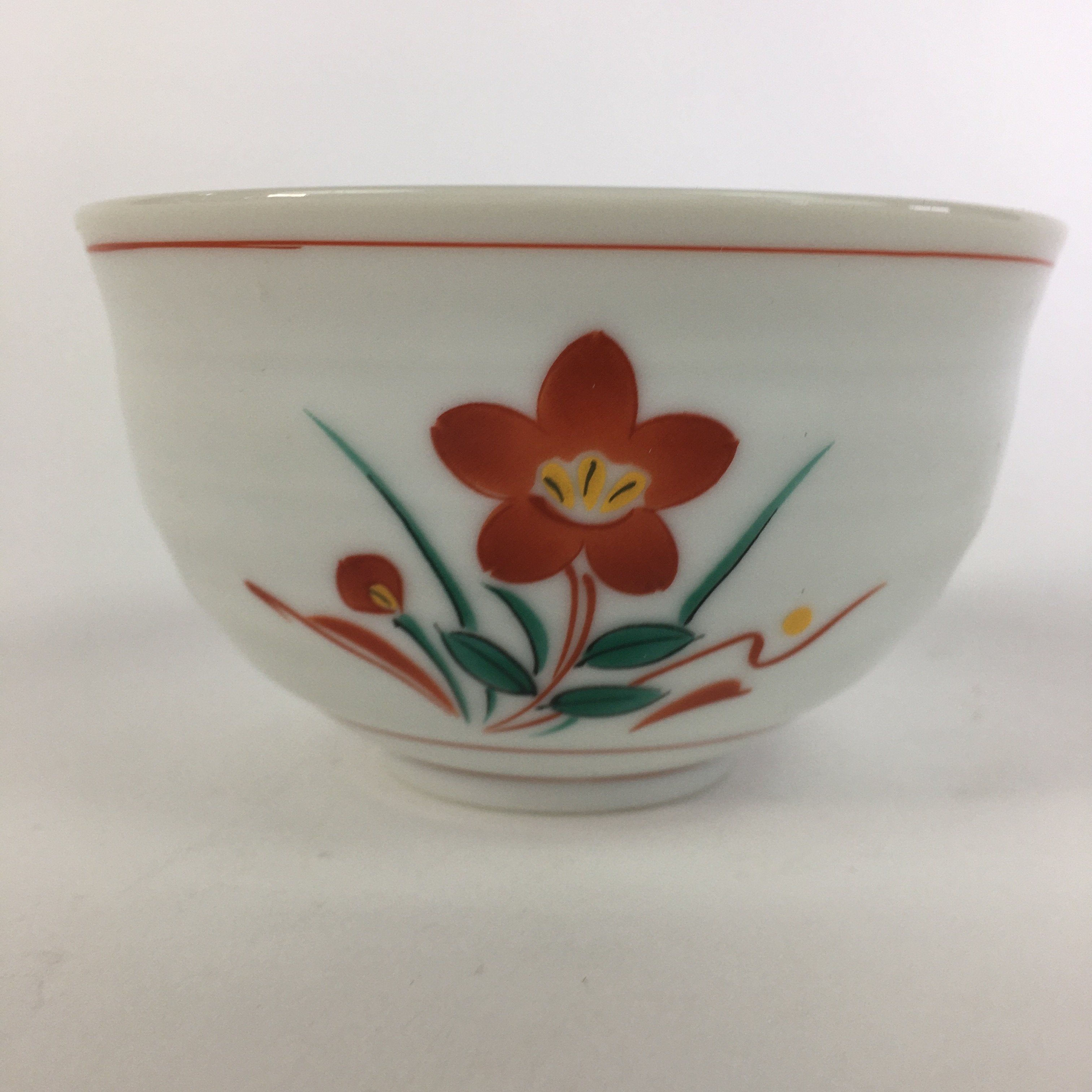 Japanese Ceramic Teacup Vtg Porcelain Red Flower White Sencha Tea Yunomi QT112