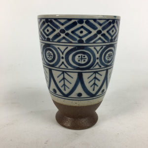 Japanese Ceramic Teacup Yunomi Vtg Blue Design Brown Bottom Sencha TC226