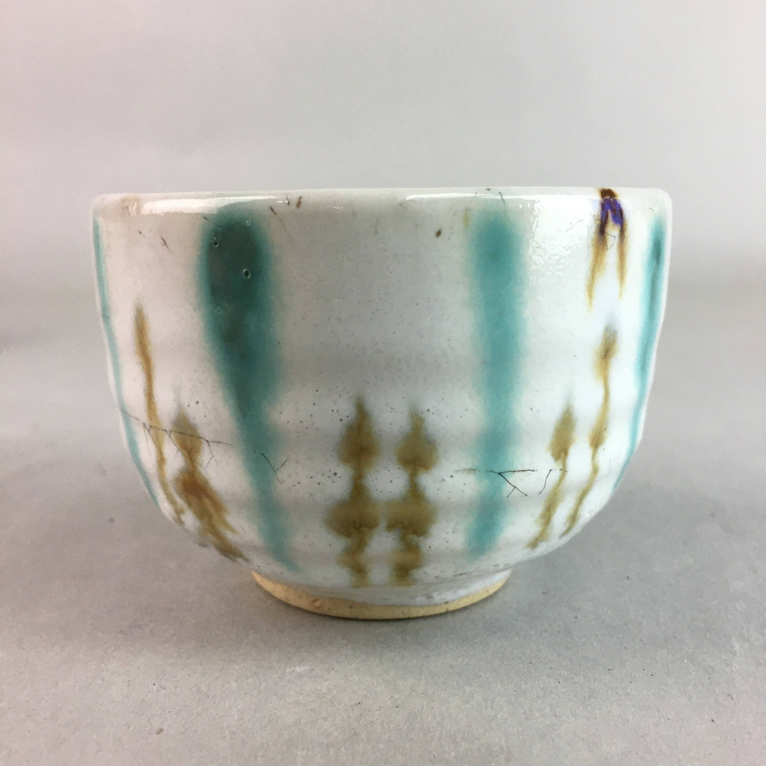 Japanese Ceramic Teacup Yunomi Vtg Pottery Green Brown White Sencha TC111