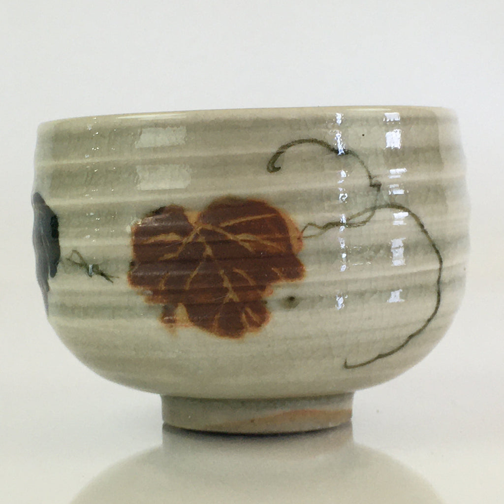 Japanese Ceramic Teacup Yunomi Vtg Vine Plant Leaves Sencha TC303