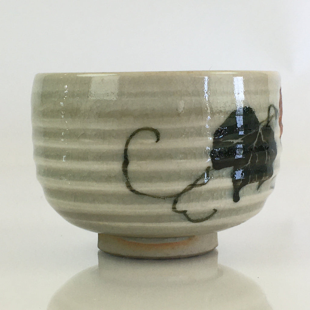 Japanese Ceramic Teacup Yunomi Vtg Vine Plant Leaves Sencha TC305