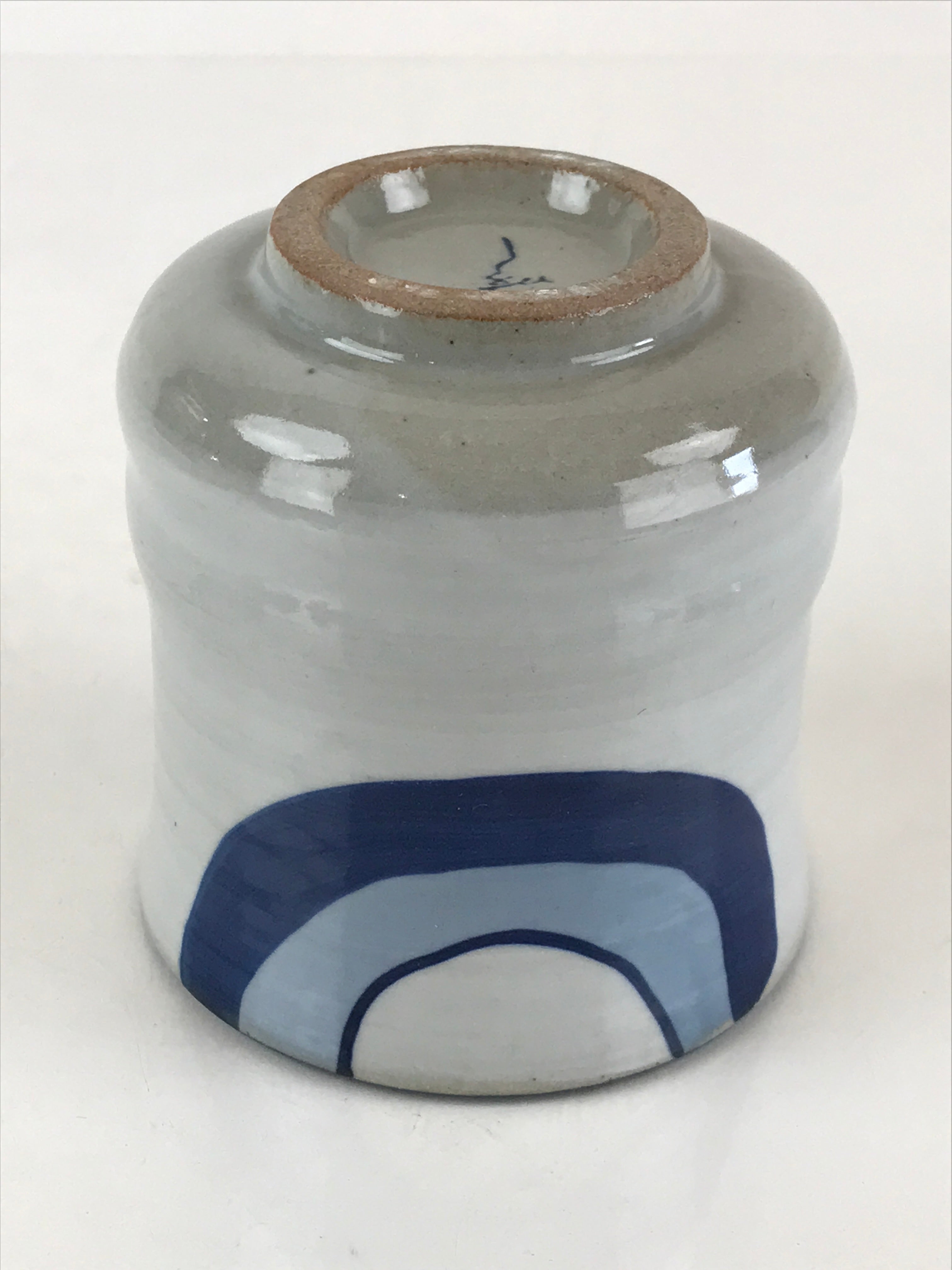 Japanese Ceramic Teacup Yunomi Vtg White Glaze Blue Semicircle Green Tea TC331