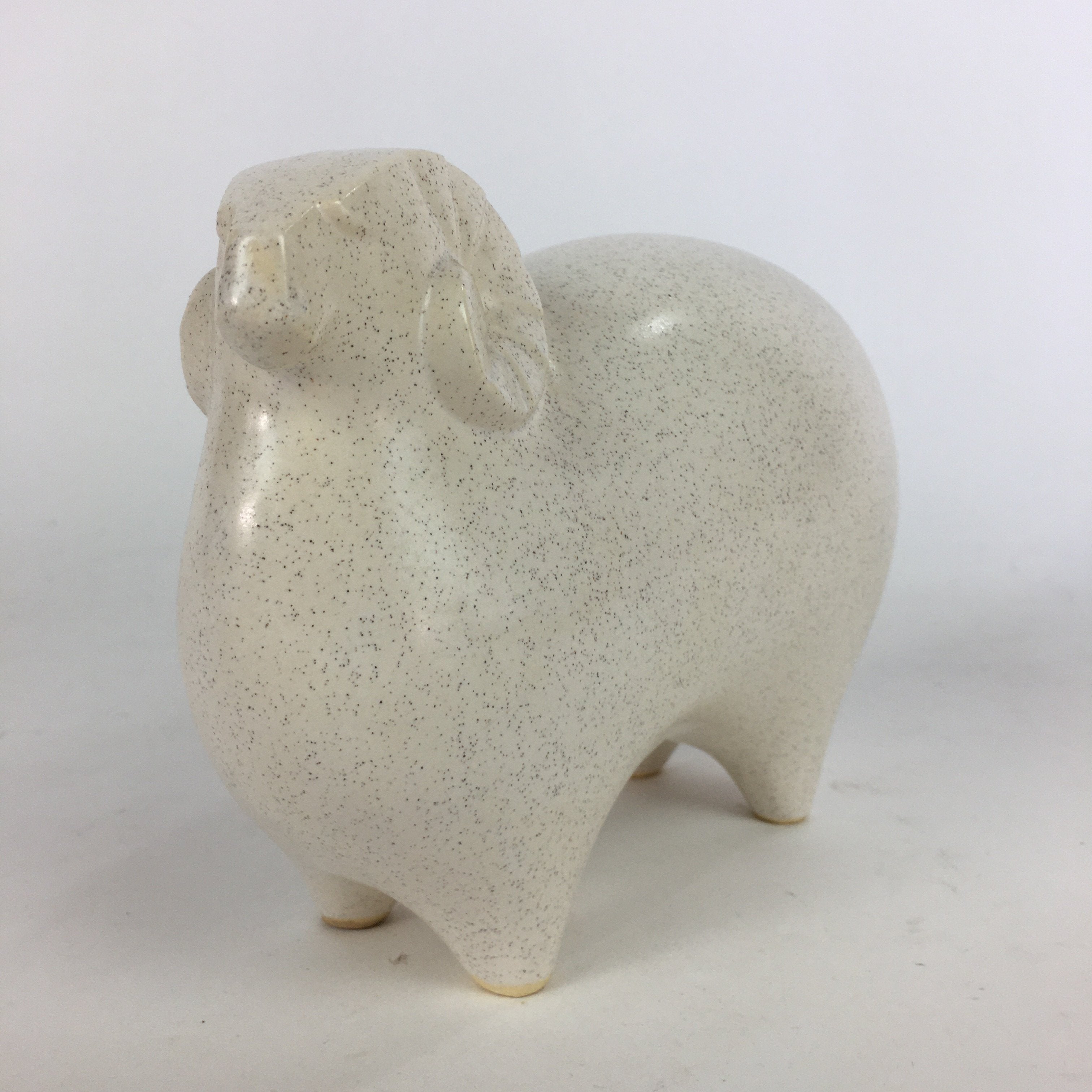 Japanese Ceramic Zodiac Symbol Sheep Vtg Pottery White Hitsuji Figure BD656