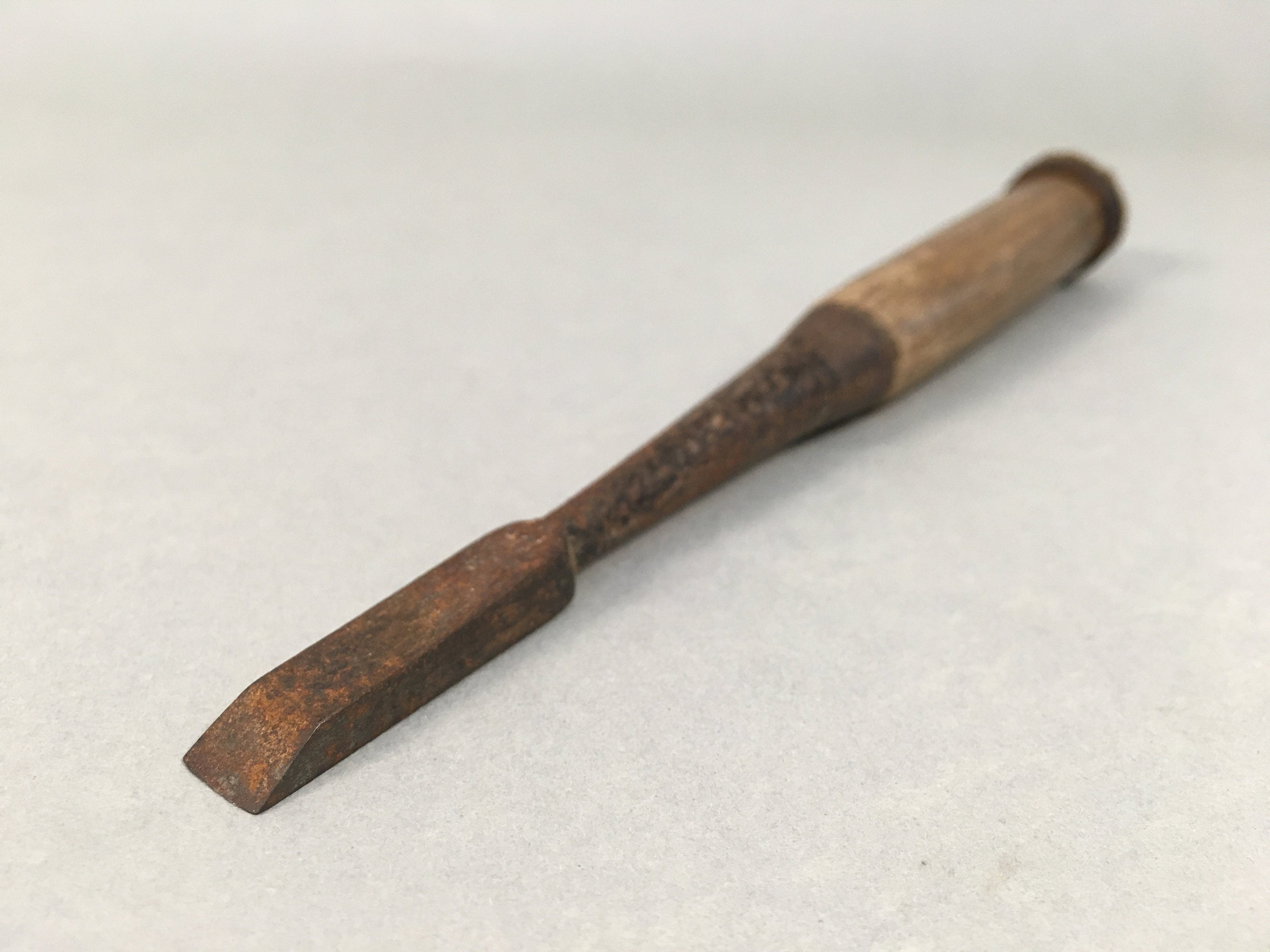Japanese Chisel Nomi Carpentry Vtg Woodworking Tool 18.3cm Blade 8mm T171
