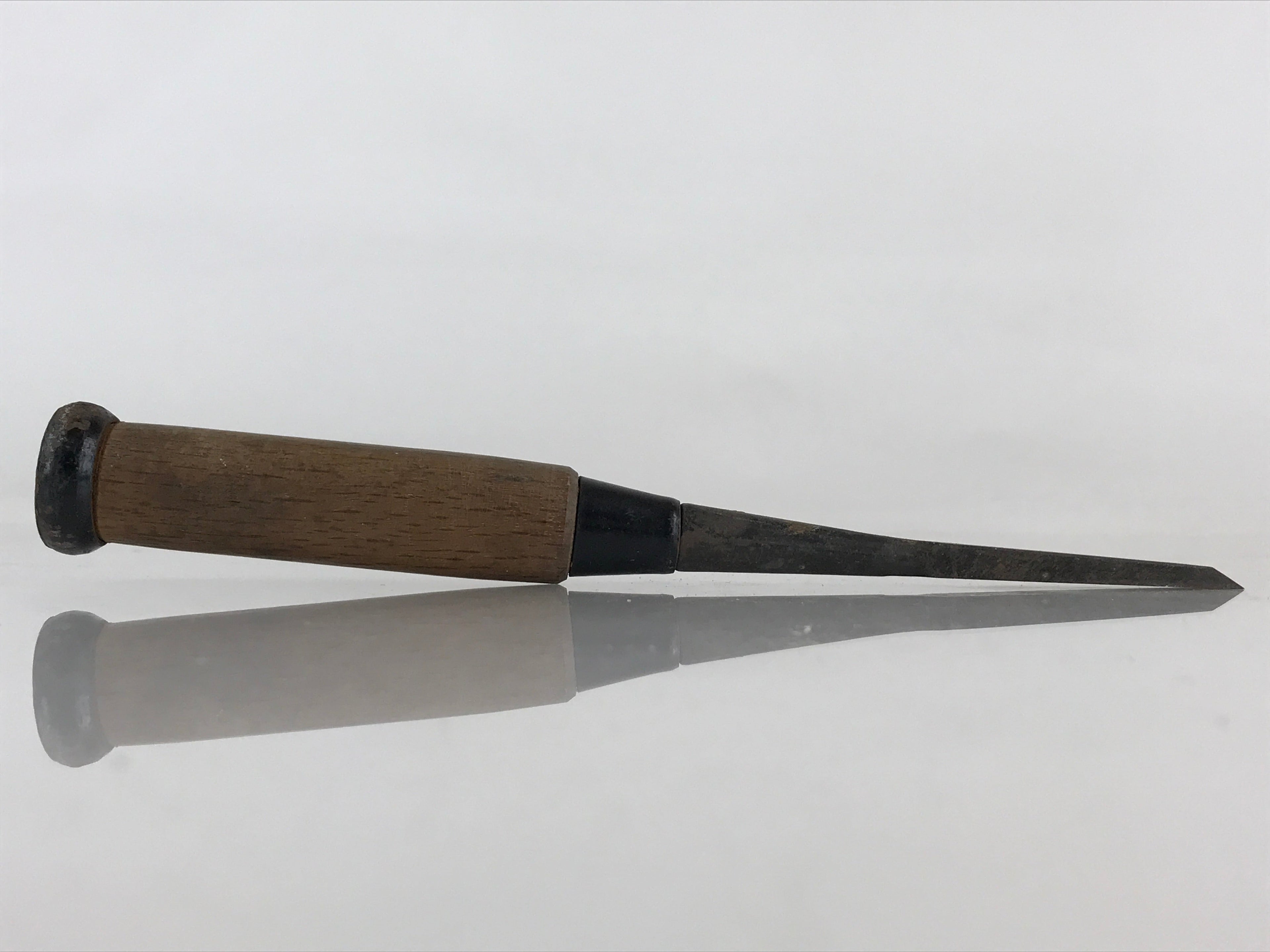 Japanese Chisel Nomi Carpentry Vtg Woodworking Tool 21 cm Blade 10 mm T261