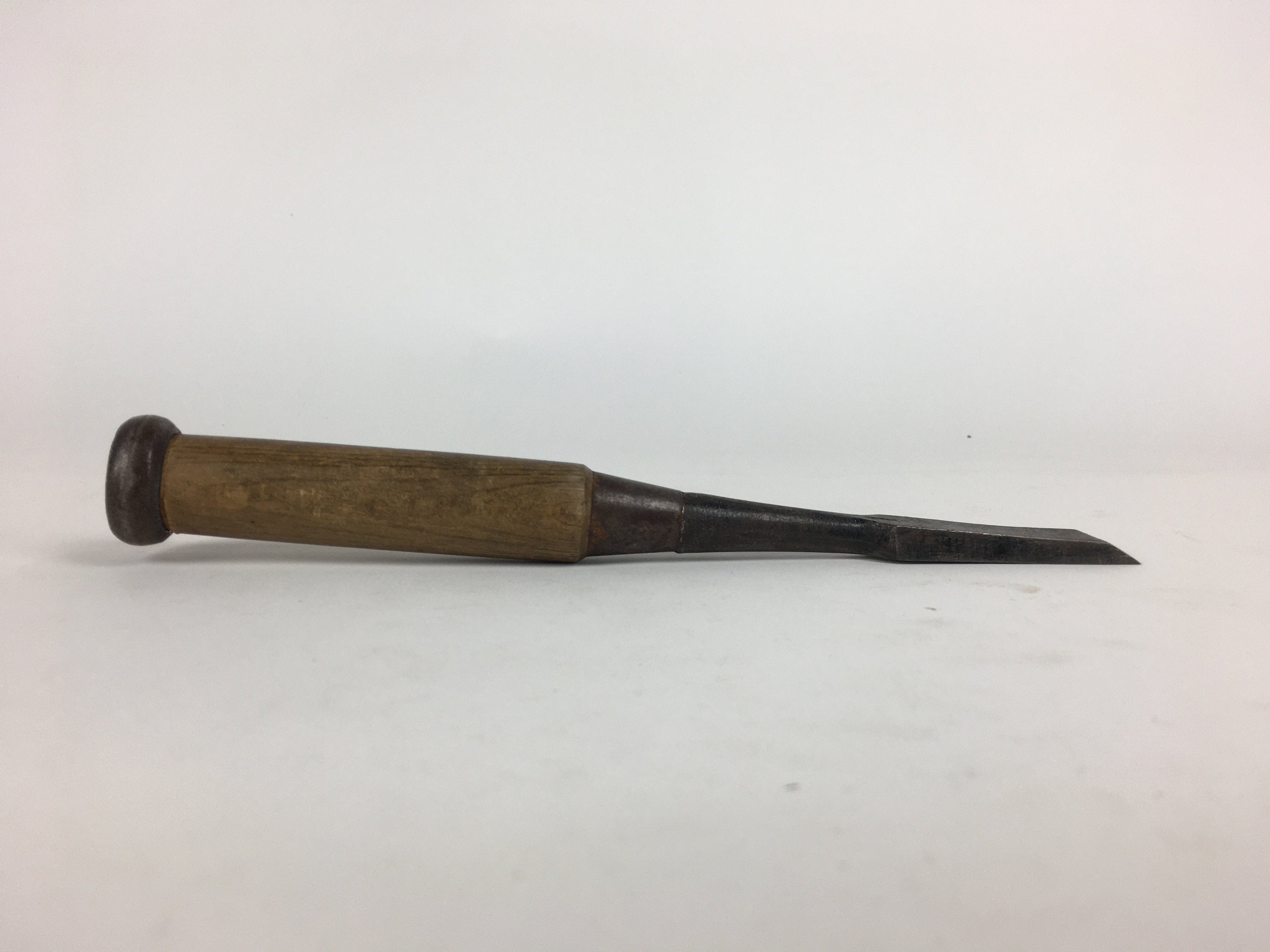 Japanese Chisel Nomi Carpentry Vtg Woodworking Tool 21.6 cm Blade 15 mm T223