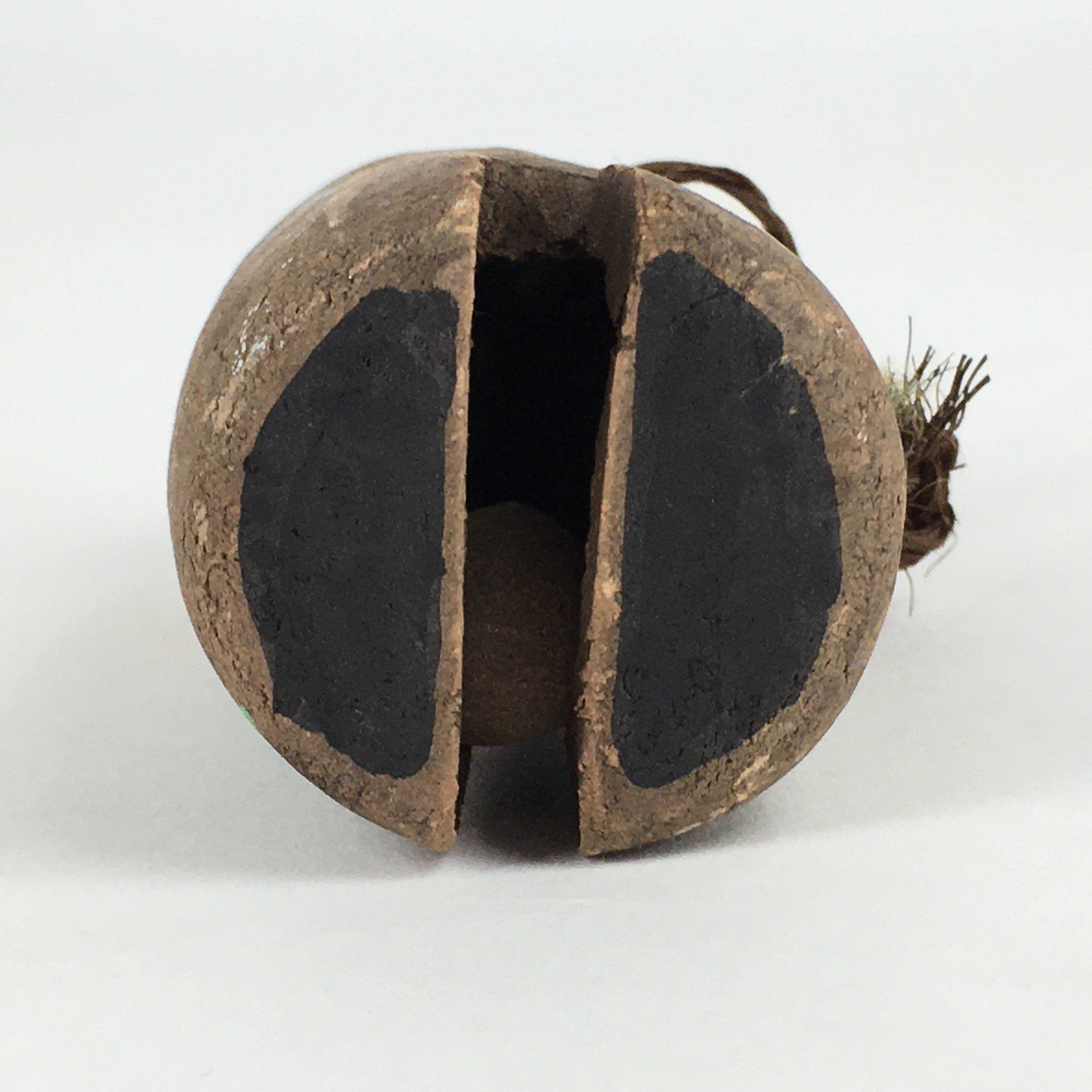 Japanese Clay Bell Dorei Vtg Ceramic Doll Amulet Lily Valley Brown DR382